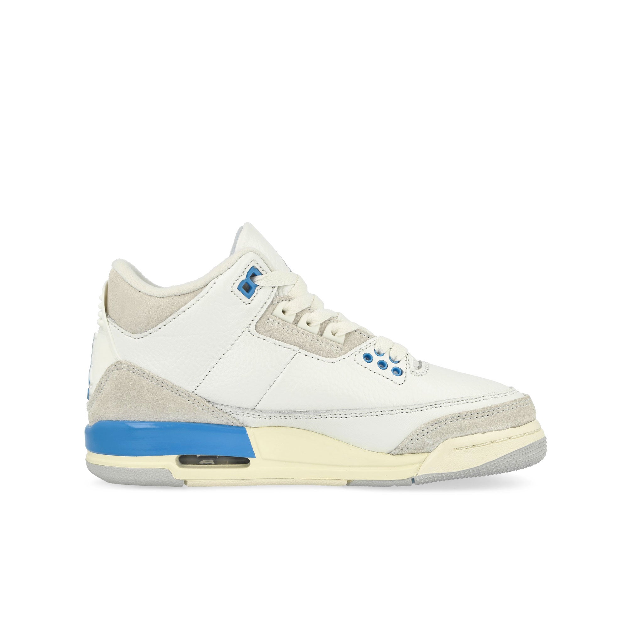 Jordan Air Jordan 3 Retro GS Summit White / Hydrogen Blue - Legend Blue Mid Top Sneakers Silhouette | Overkill