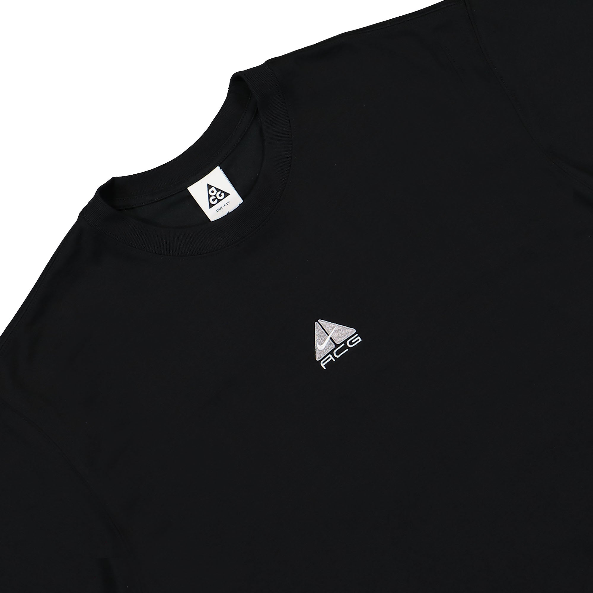 Nike NRG ACG SS Tee Black / Lt Smoke Grey / Summit White T-Shirts Close-up | Overkill
