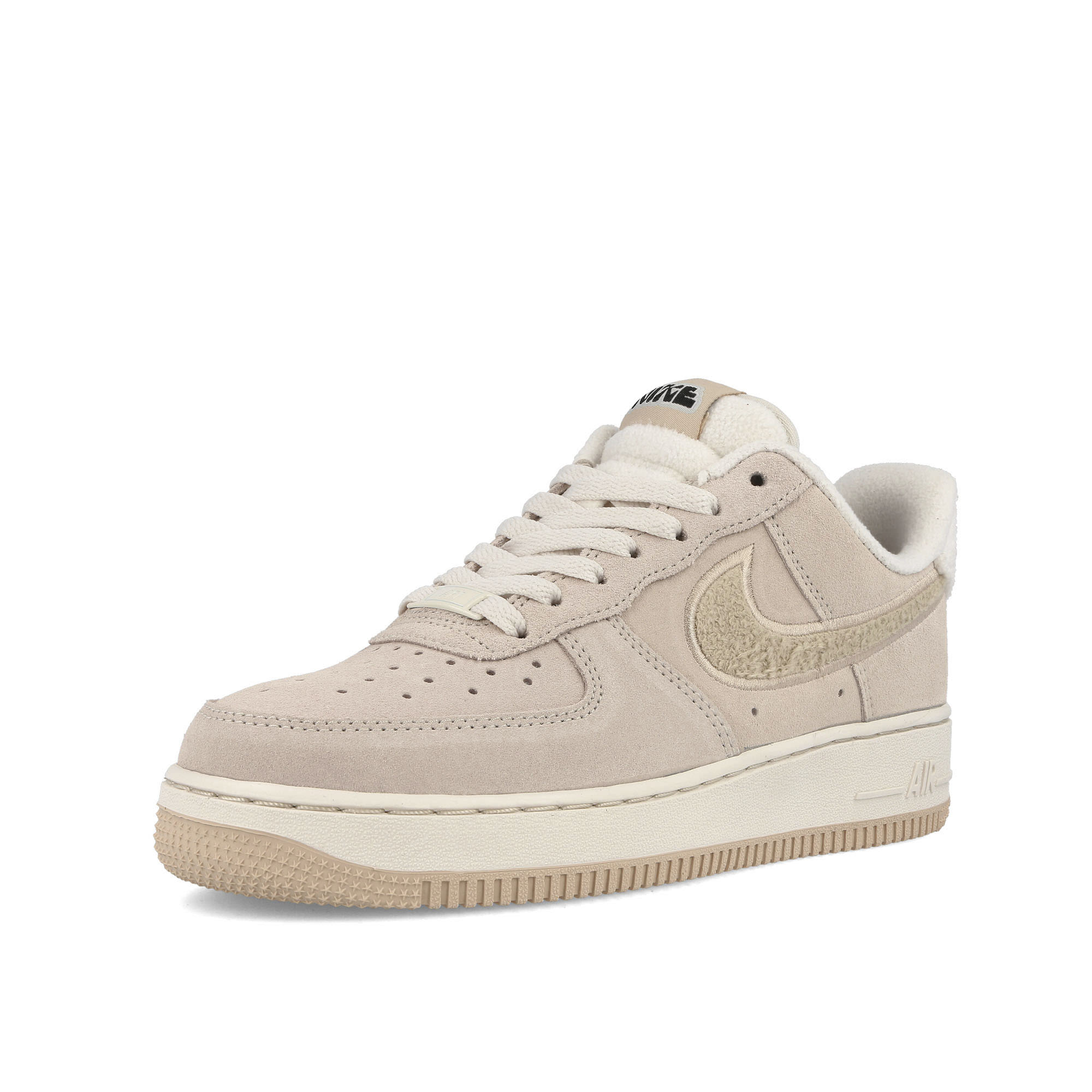 Nike wmns air force 1 07 se Phantom / Sanddrift - Black - White Sneakers Close Up | Overkill