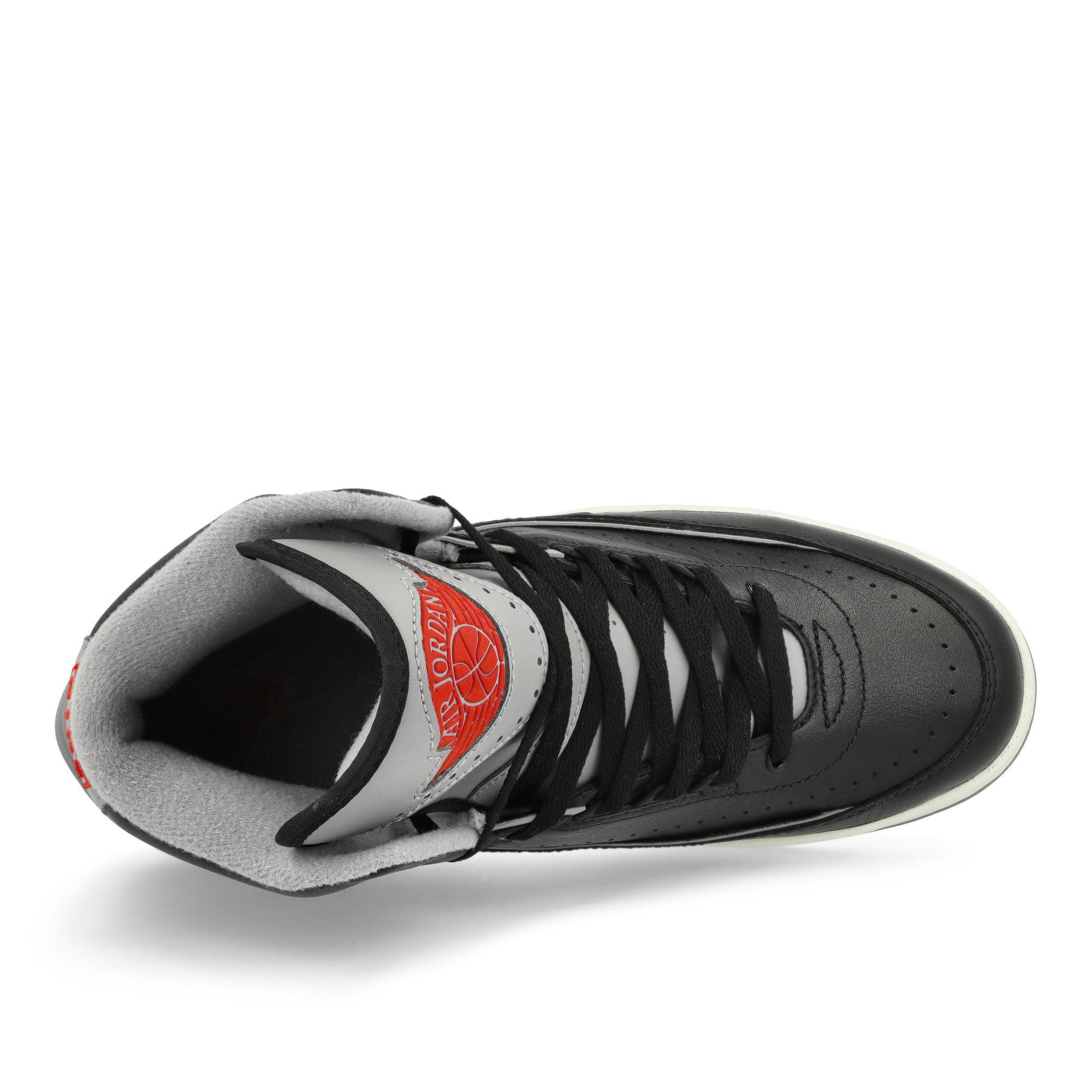 Jordan Air Jordan 2 Retro Black / Cement Grey - Fire Red - Sail High Top Sneakers Detailfoto | Overkill