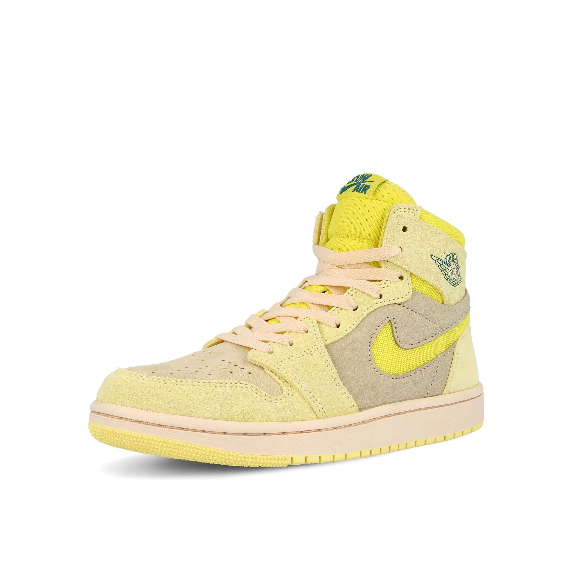 Jordan Wmns Air Jordan 1 Zoom CMFT 2 Citron Tint / Dynamic Yellow-Muslin Sneakers Close Up | Overkill