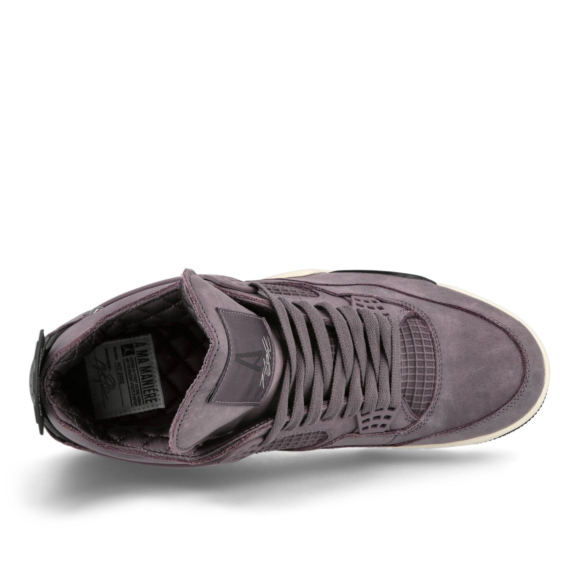 Jordan A Ma Maniere x Air Jordan 4 Retro SP Violet Ore / Medium Ash - Black - Muslin High Top Sneakers Detailfoto | Overkill