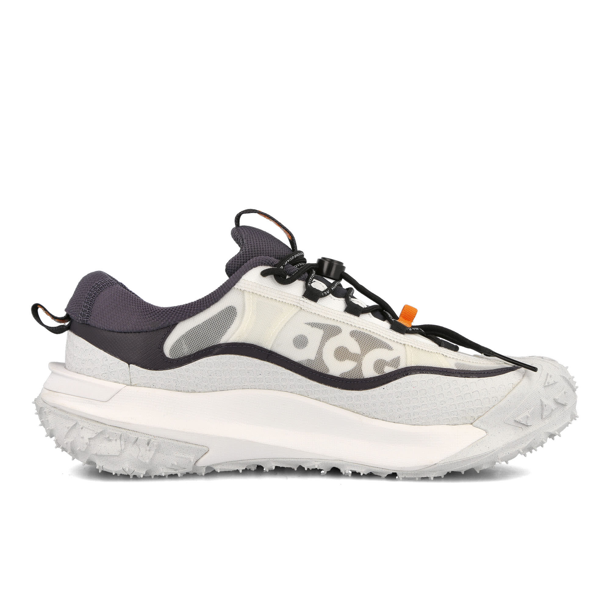 Nike ACG Mountain Fly 2 Low Gridiron-Black-Summit White-Summit White Low Top Sneakers Silhouette | Overkill