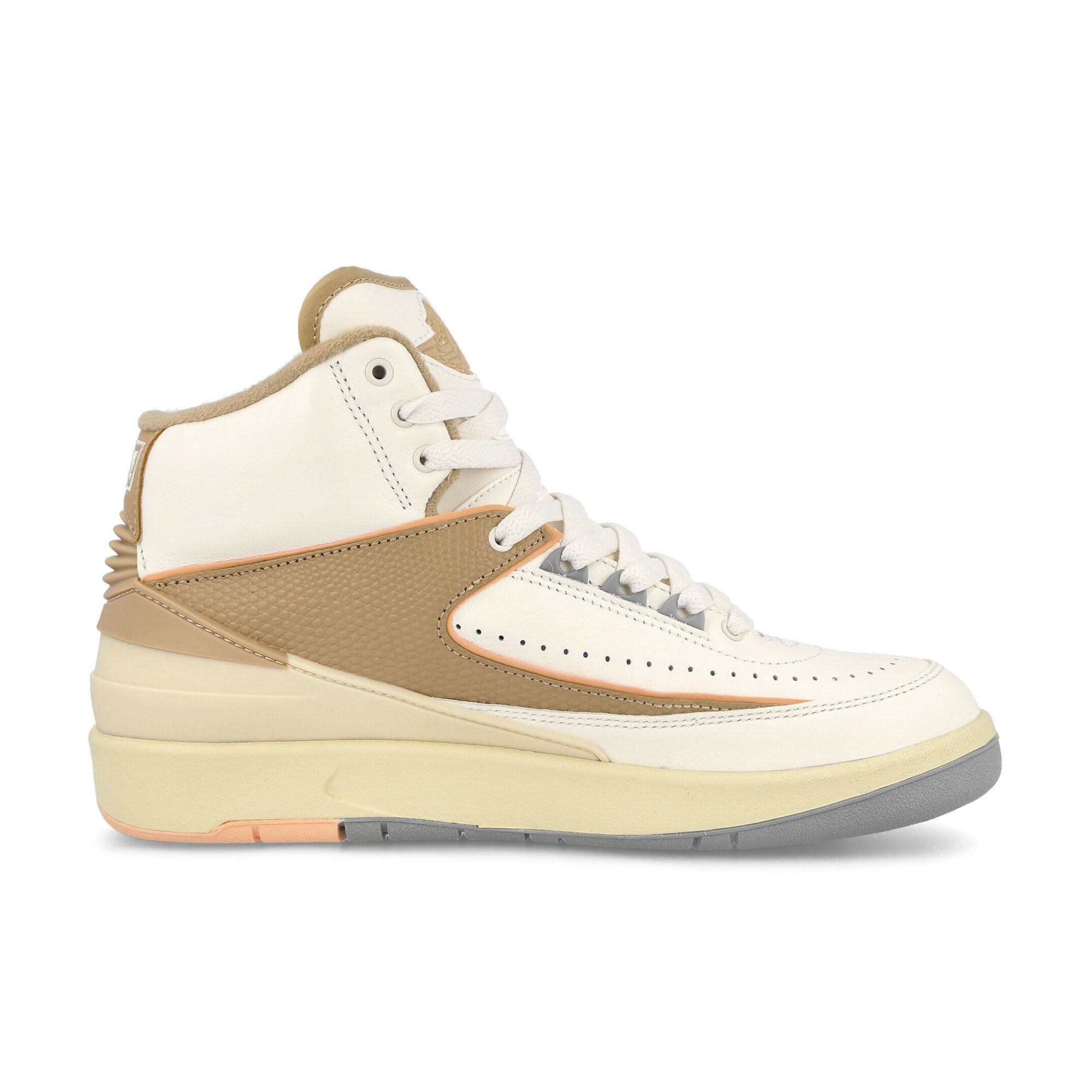 Jordan Wmns Air Jordan 2 Retro Sail-Desert - Sunset Haze - Muslin Sneakers Silhouette | Overkill