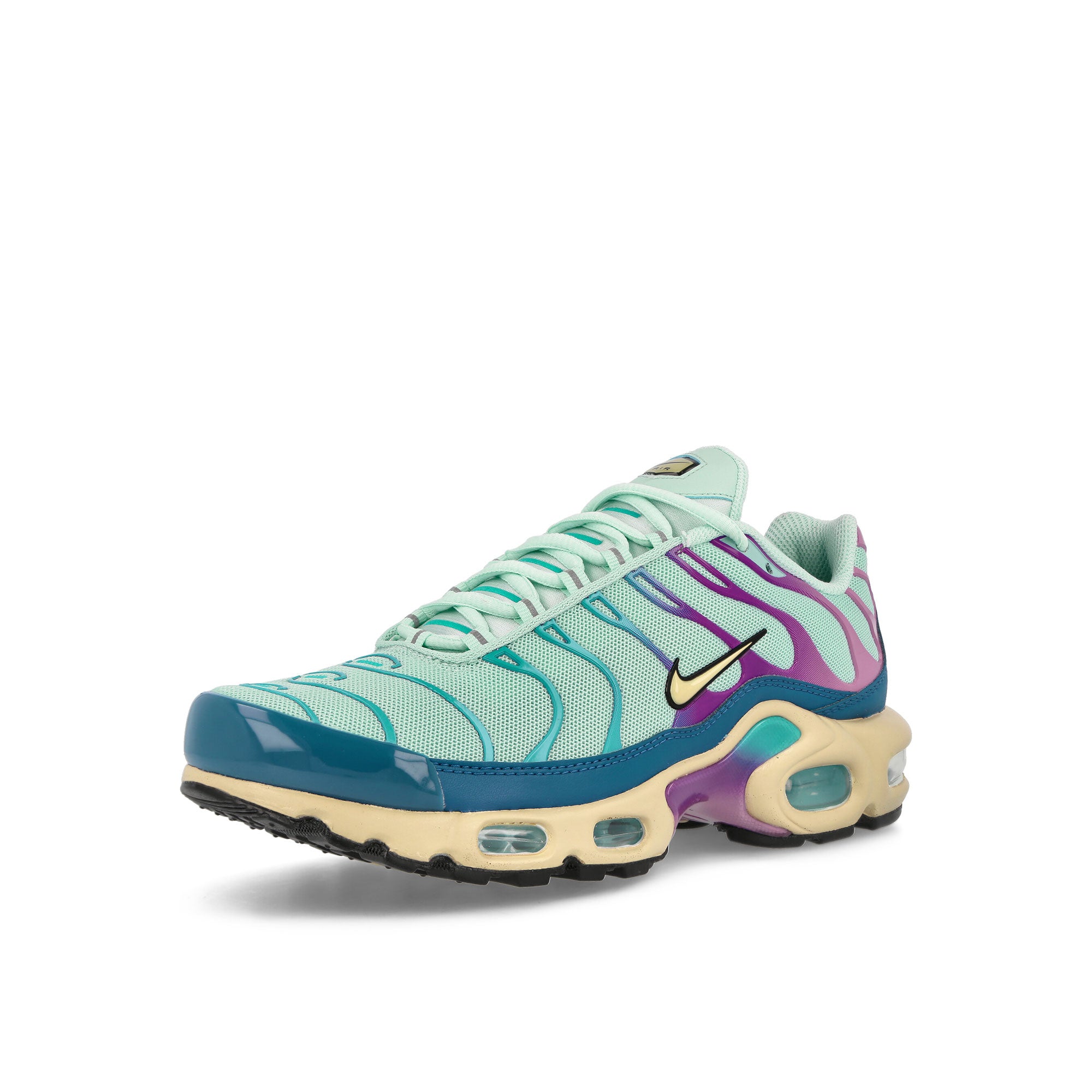 Nike Wmns Air Max Plus Jade Ice-Sesame - Industrial Blue Low Top Sneakers Close Up | Overkill