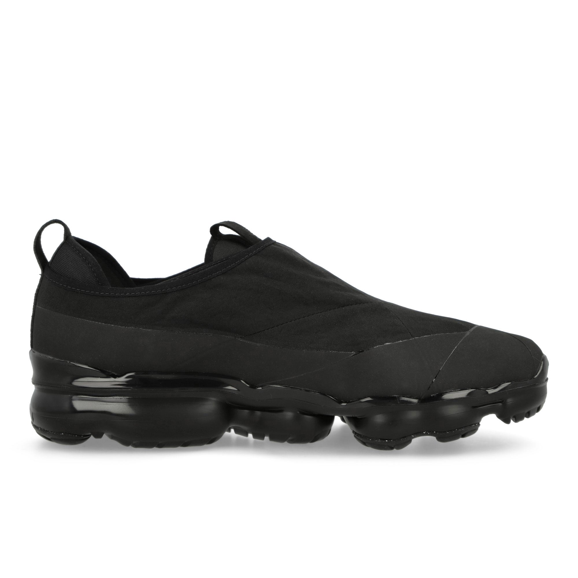 Nike Air VaporMax Moc Roam Black / Metallic Silver - Black - Black Low Top Sneakers Silhouette | Overkill