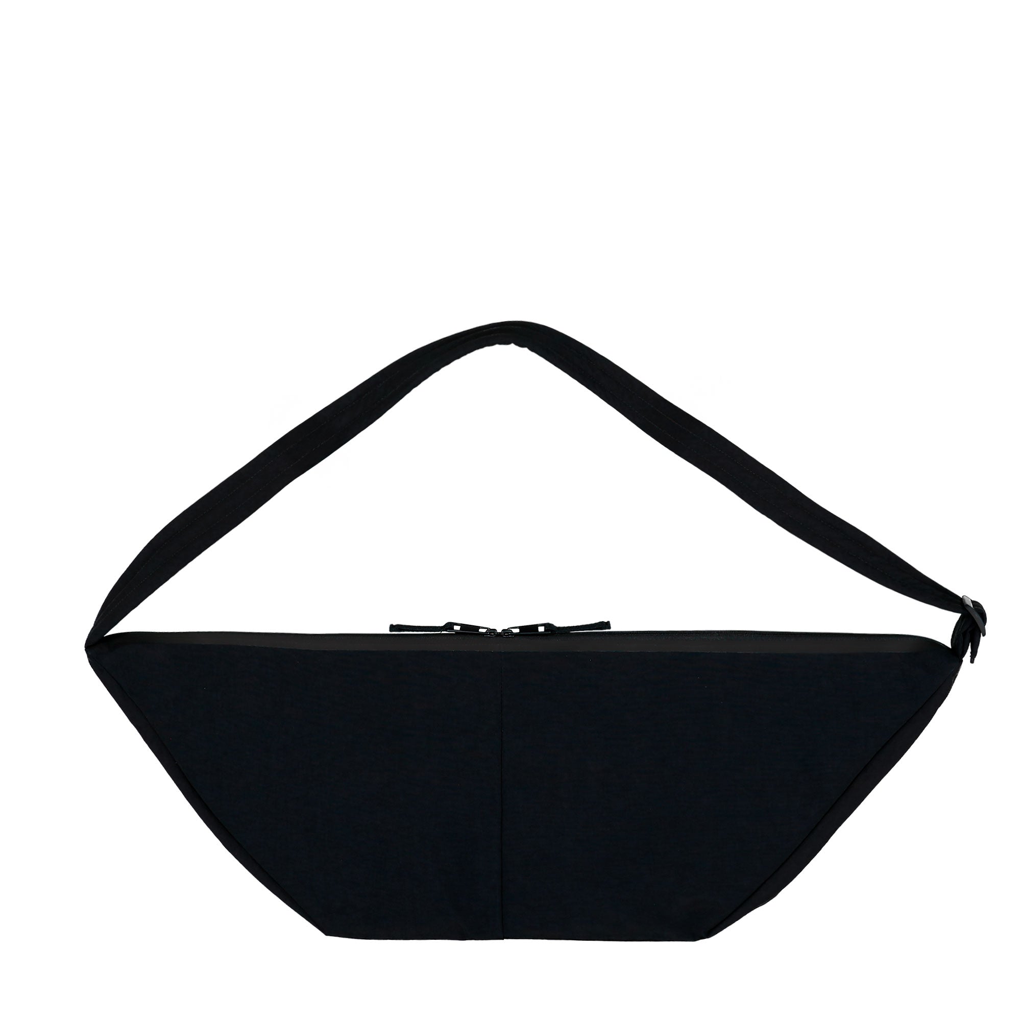 Fear Of God x Eastpak Essentials Shell Bag Off-Black Shoulder Bag EK0A5BPFJ0E1 Close-up | Overkill