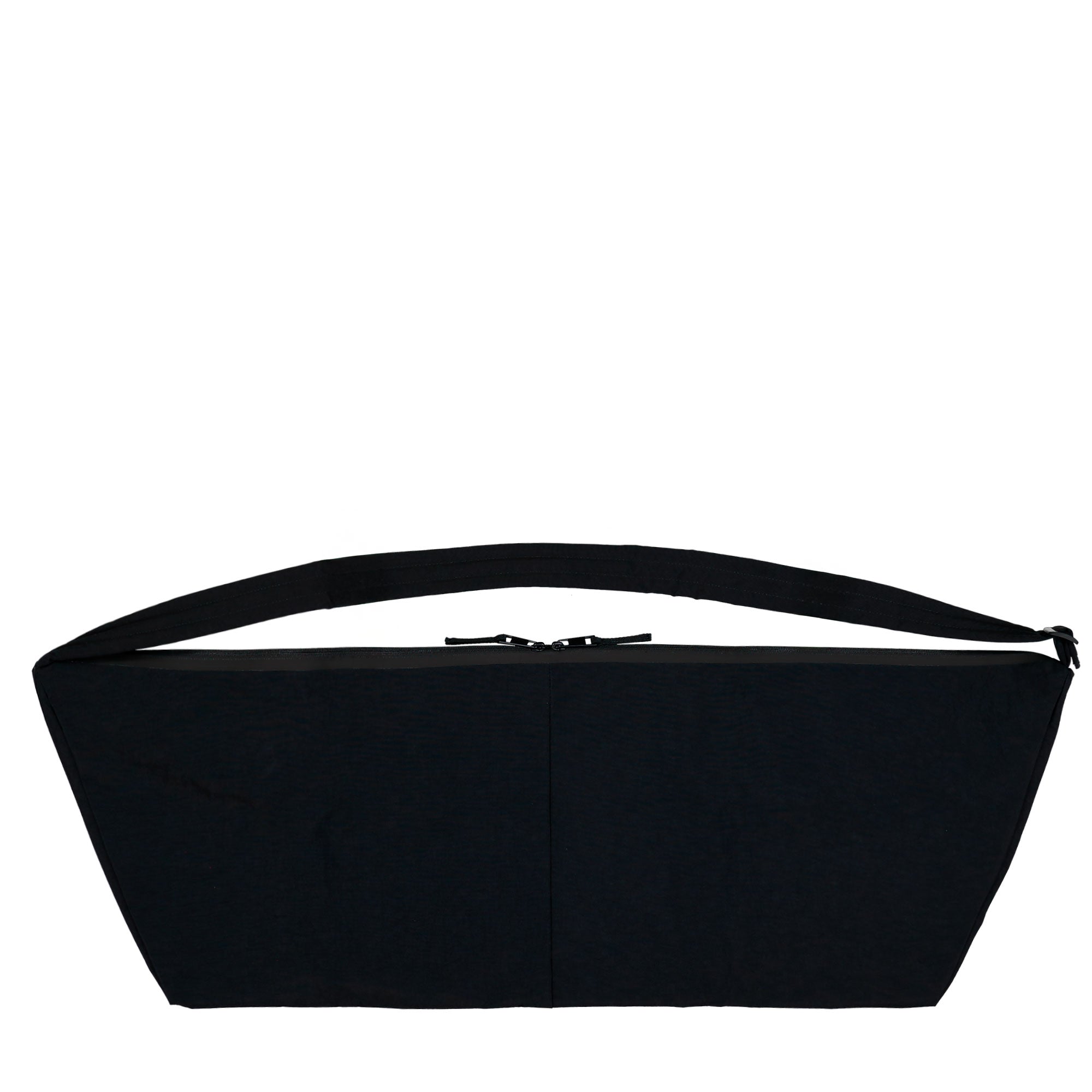 Fear Of God x Eastpak Essentials Shell Bag L Off-Black Shoulder Bag EK0A5BPGJ0E1 Close-up | Overkill