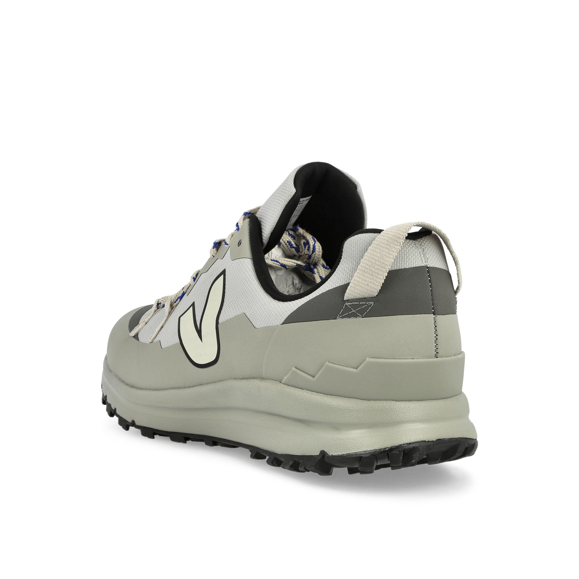 Veja Trek-Shell Etudes / Shark Low Top Sneakers Material | Overkill