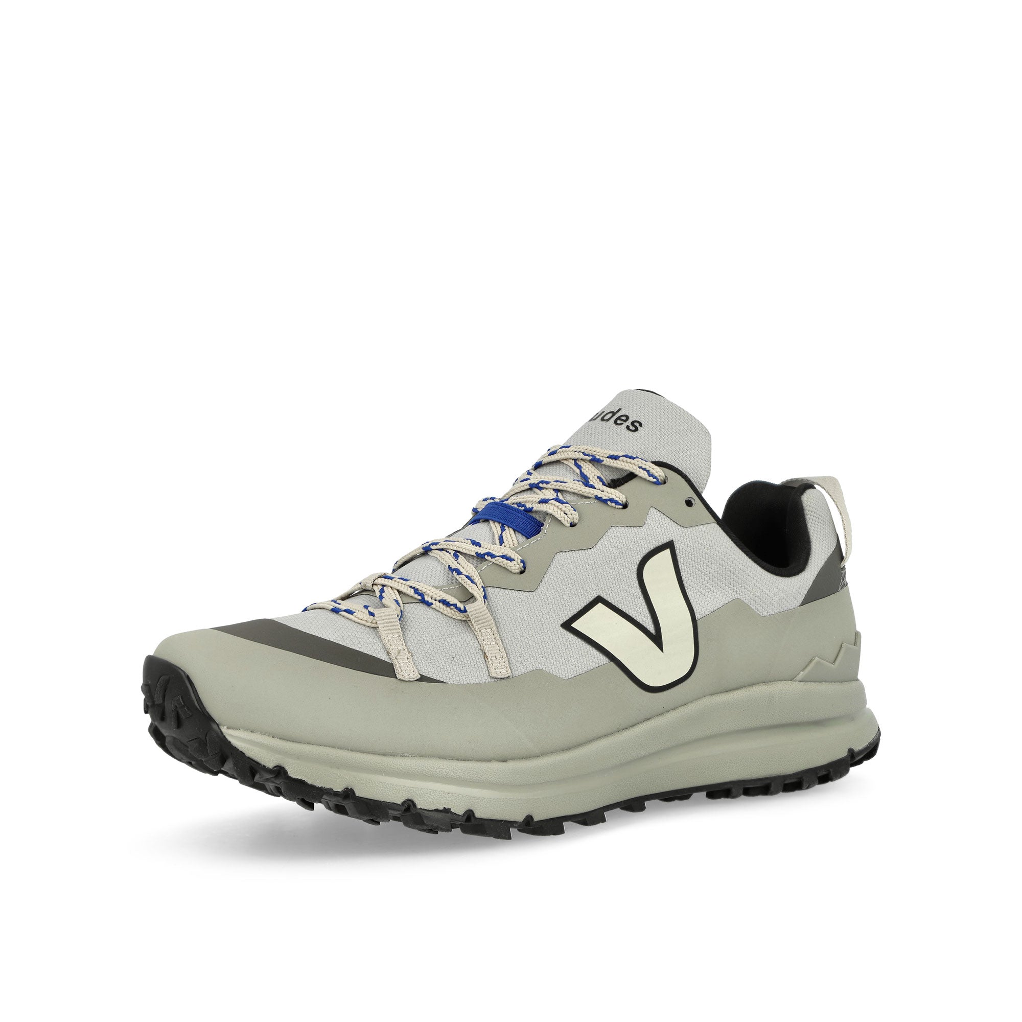 Veja Trek-Shell Etudes / Shark Low Top Sneakers Close Up | Overkill