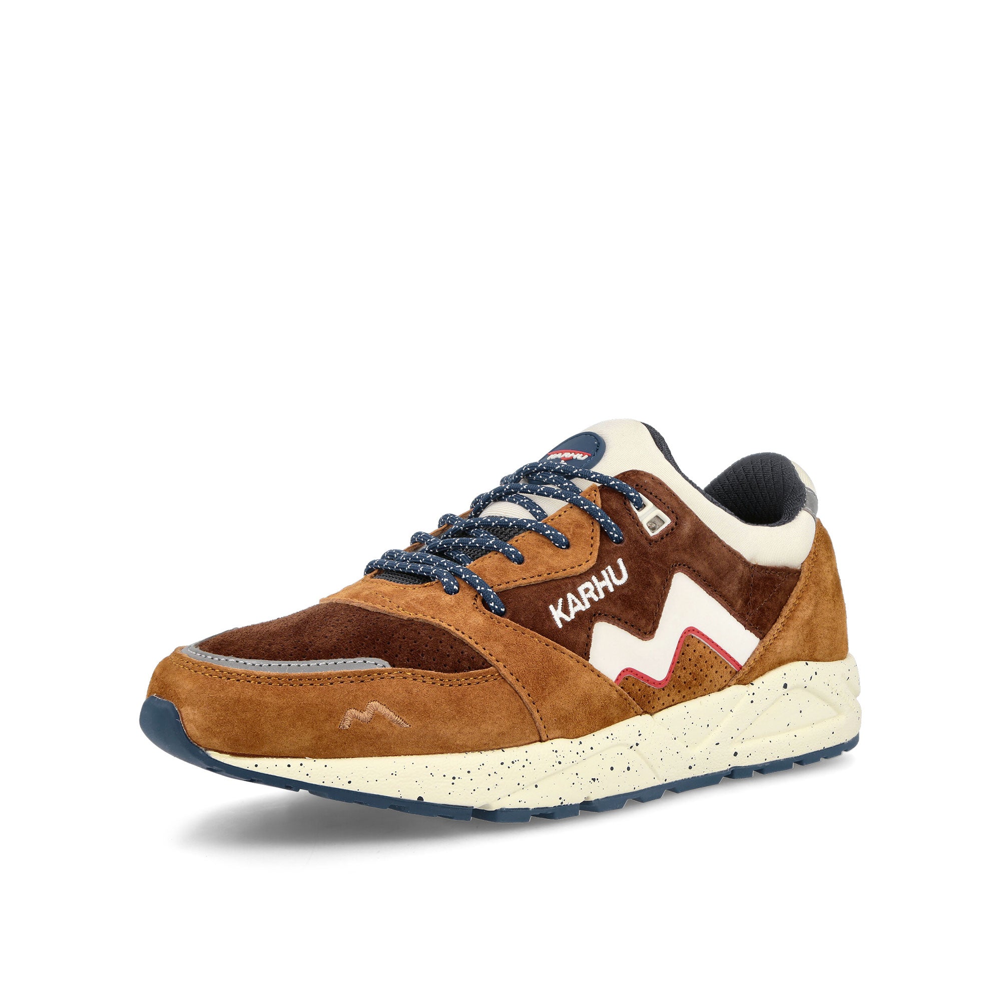 Karhu aria 95 Brown Sugar-Aztec Low Top Sneakers Close Up | Overkill