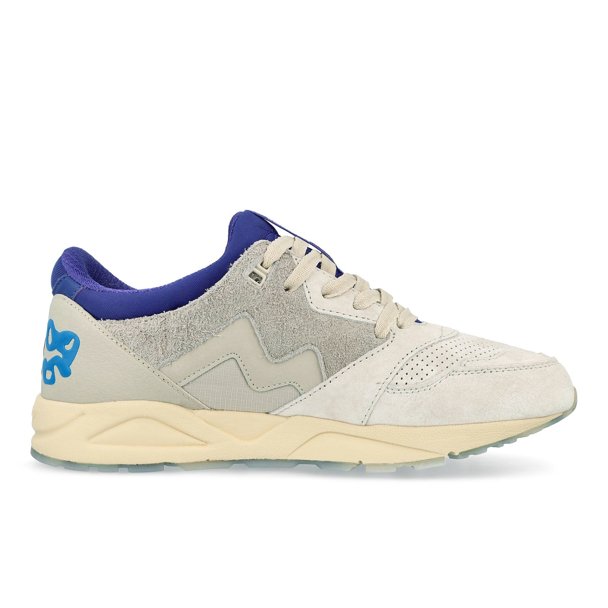 Karhu Karhu x Spectrum x EGS Aria 95 Silver Birch / Spectrum Blue Low Top Sneakers Silhouette | Overkill