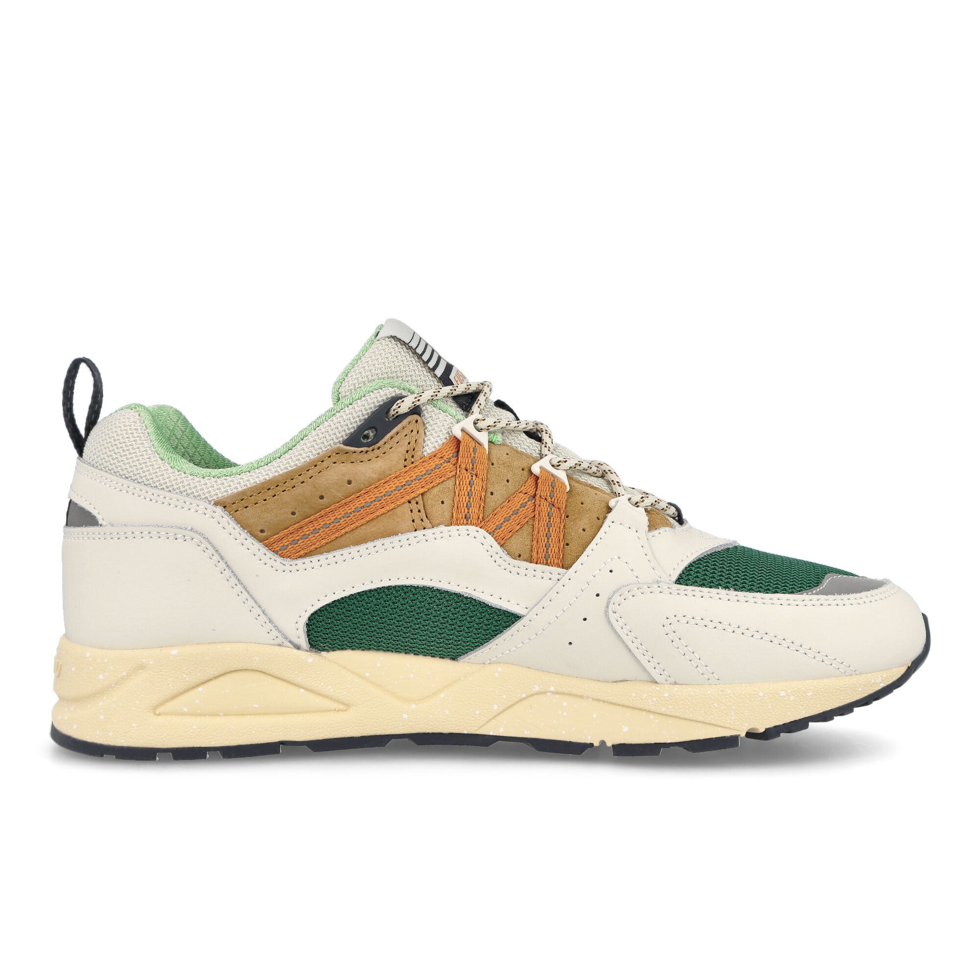 Karhu Fusion 2.0 Lily White-Nugget Low Top Sneakers Silhouette | Overkill