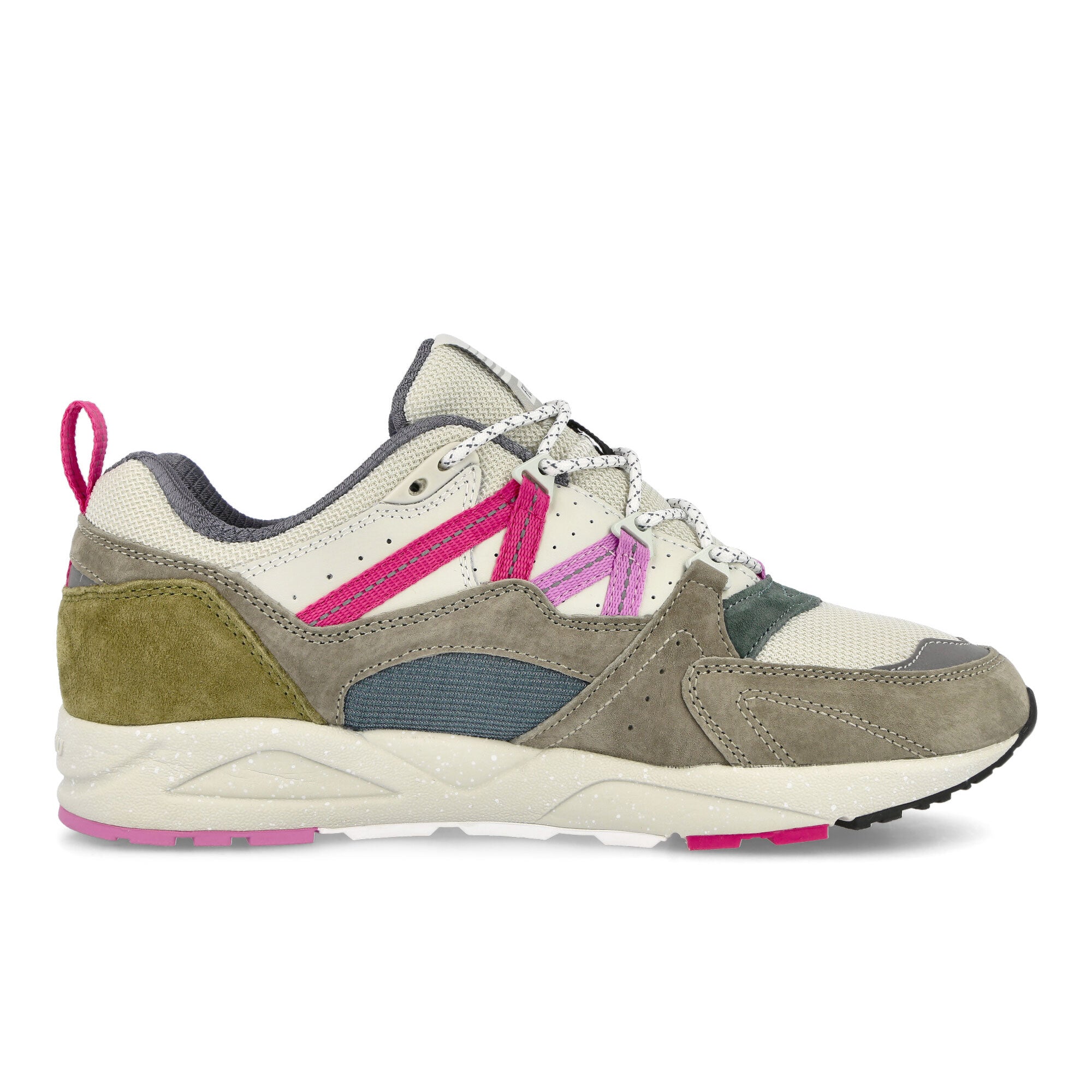 Karhu Fusion 2.0 Abbey Stone-Pink Yarrow Low Top Sneakers Silhouette | Overkill