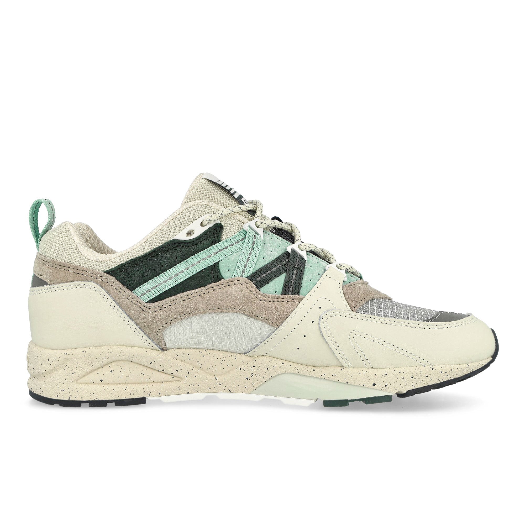 Karhu Fusion 2.0 Lily White / Surf Spray Low Top Sneakers Silhouette | Overkill