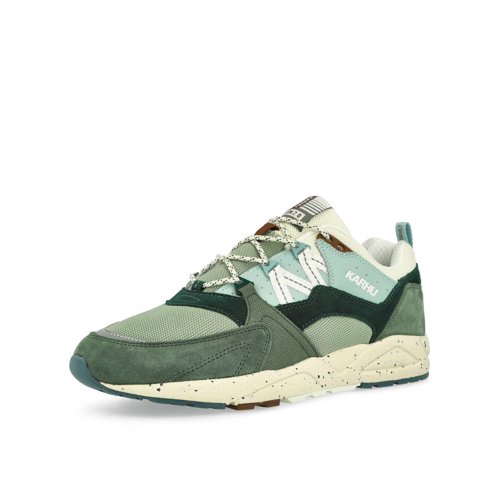 Karhu Fusion 2.0 Laurel Wreath / Blanc de Blanc Low Top Sneakers Close Up | Overkill