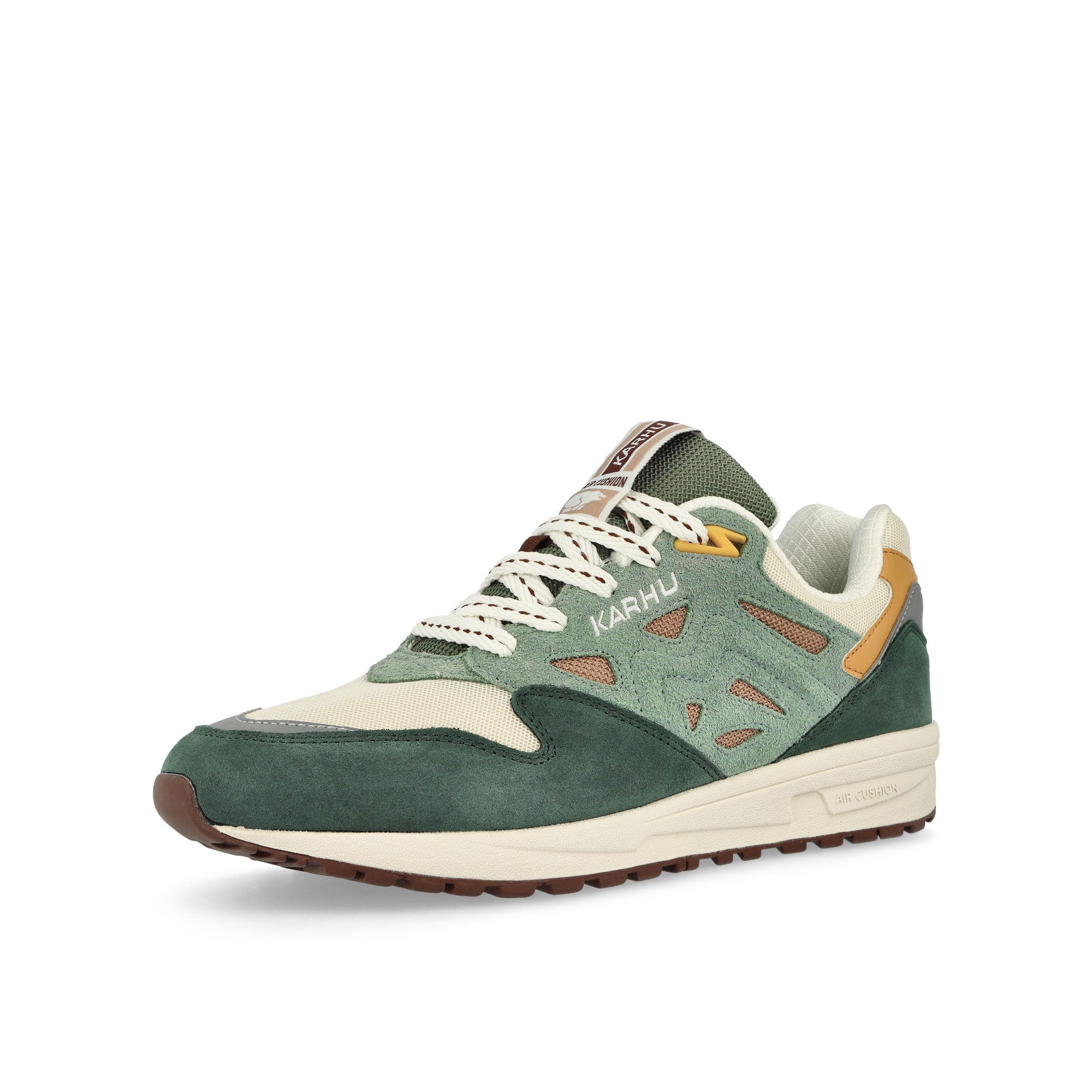 Karhu Legacy 96 Laurel Wreath / Warm Taupe Low Top Sneakers Close Up | Overkill