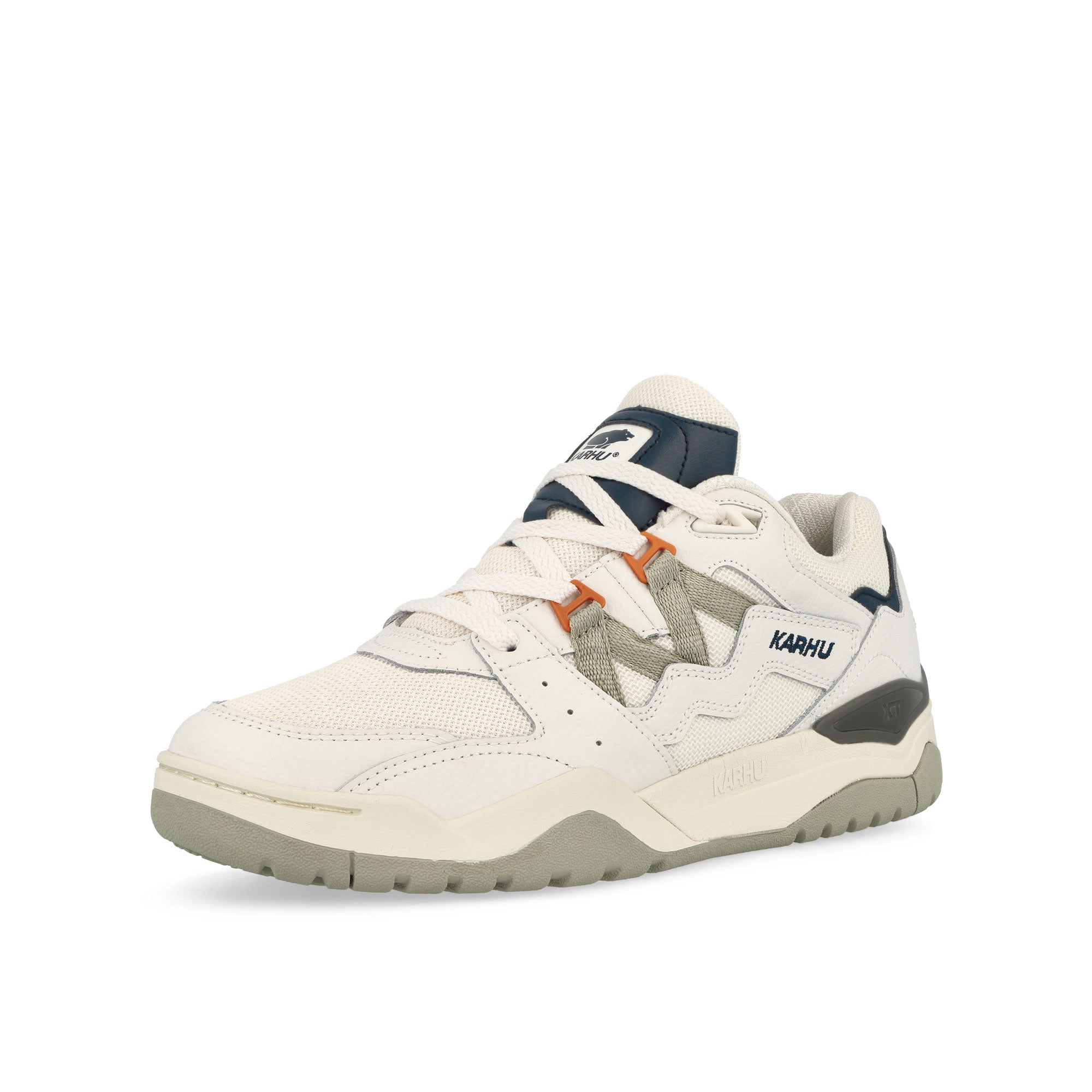 Karhu Fusion XT Cloud Dancer / Agate Grey Low Top Sneakers Close Up | Overkill