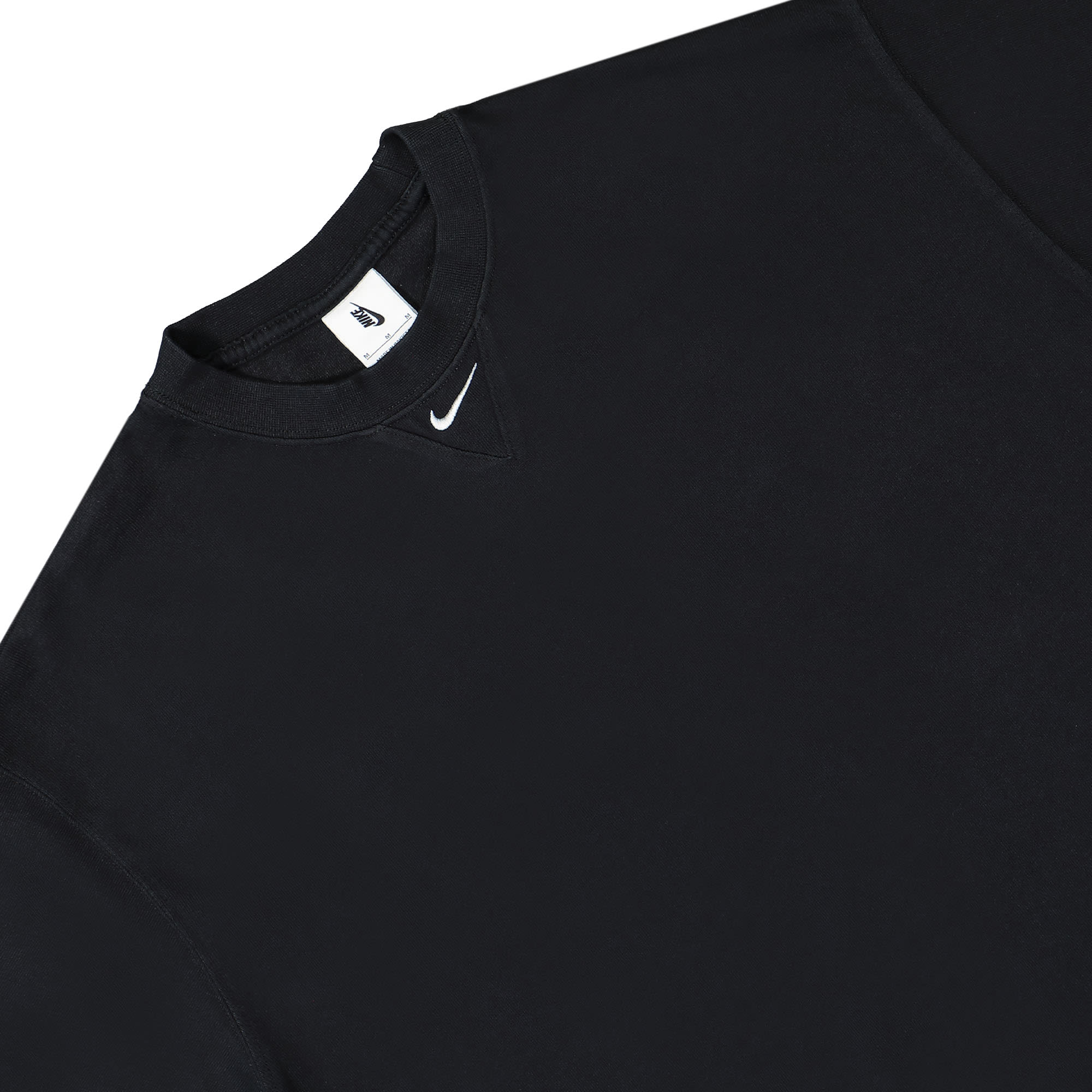 Nike Solo Swoosh Short-Sleeve Heavyweight Top Black / White T-Shirts Close-up | Overkill