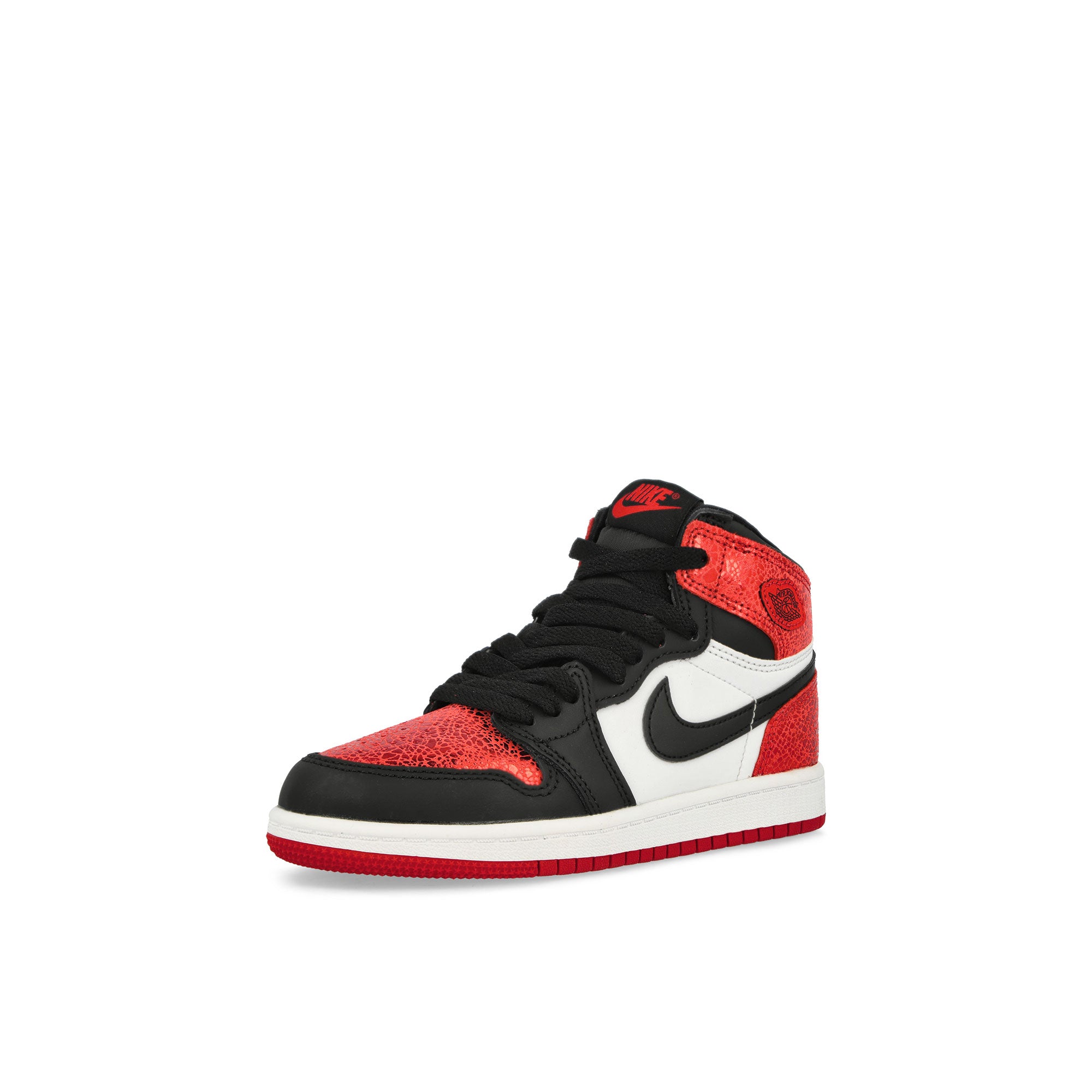 Jordan 1 Retro High OG PS Varsity Red / Black - White High Top Sneakers Close Up | Overkill