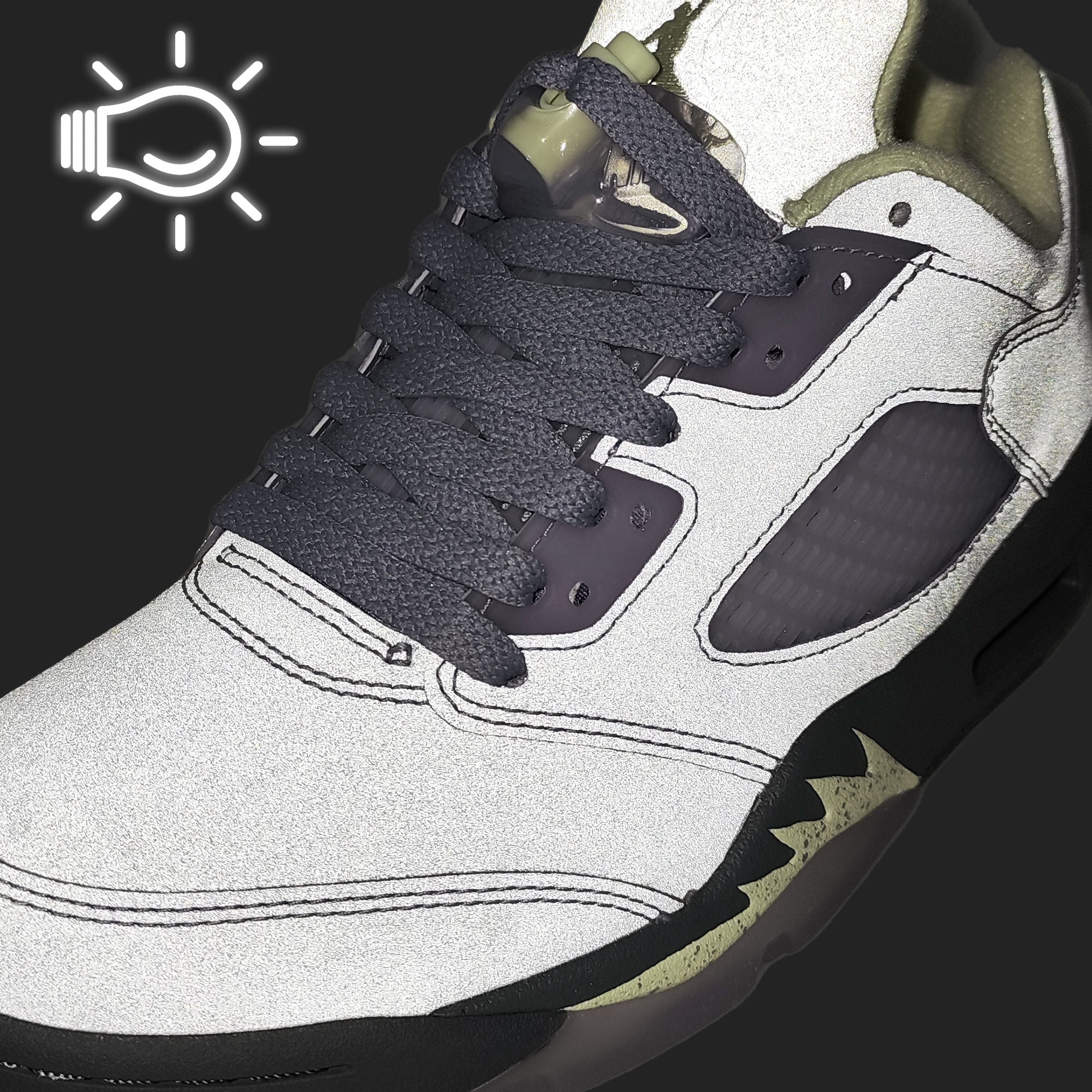 Jordan Wmns Air Jordan 5 Retro Low Indigo Haze / Fire Red - Metallic Silver Sneakers Detailfoto | Overkill