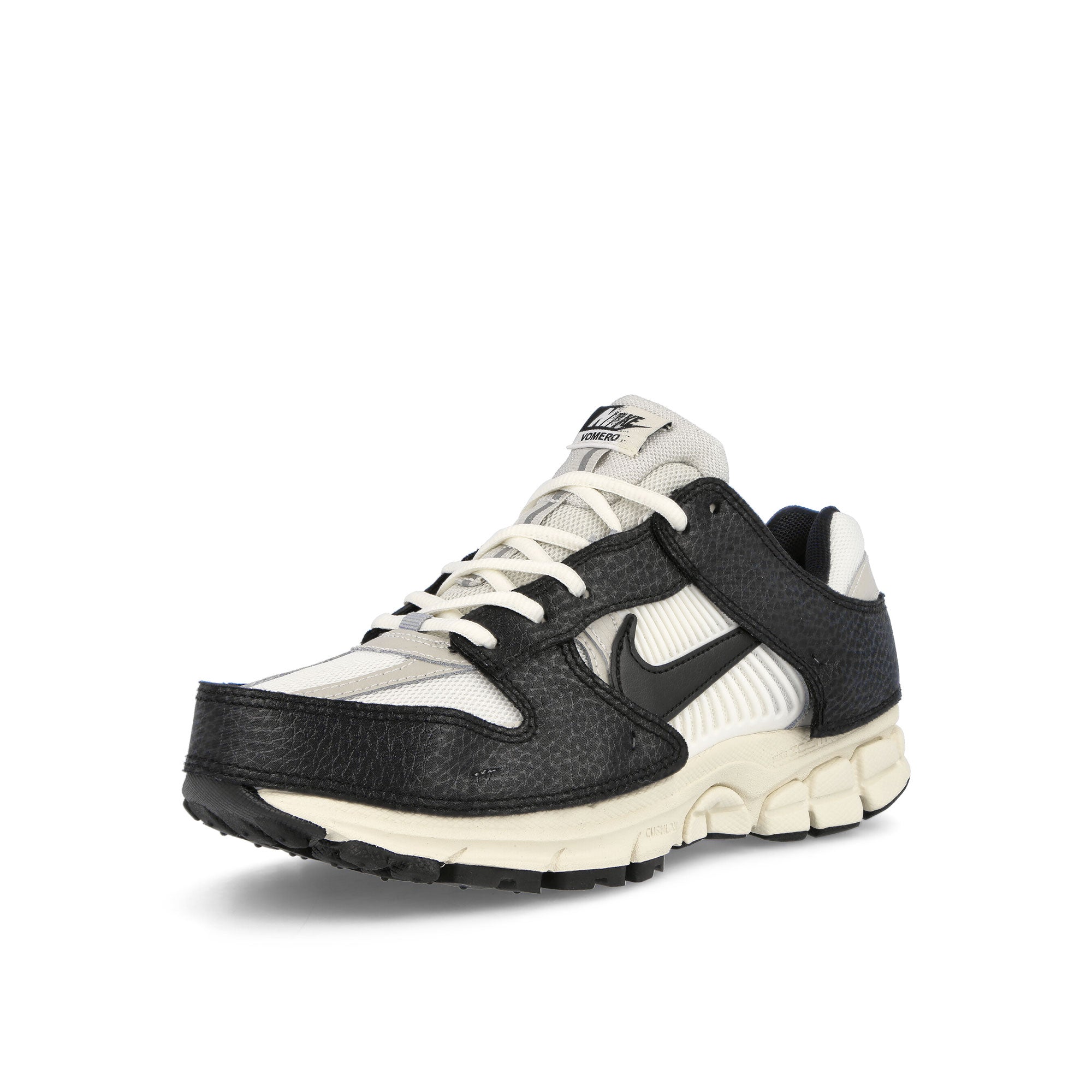 Nike W Zoom Vomero 5 PRM Sail-Black - Light Bone Low Top Sneakers Close Up | Overkill