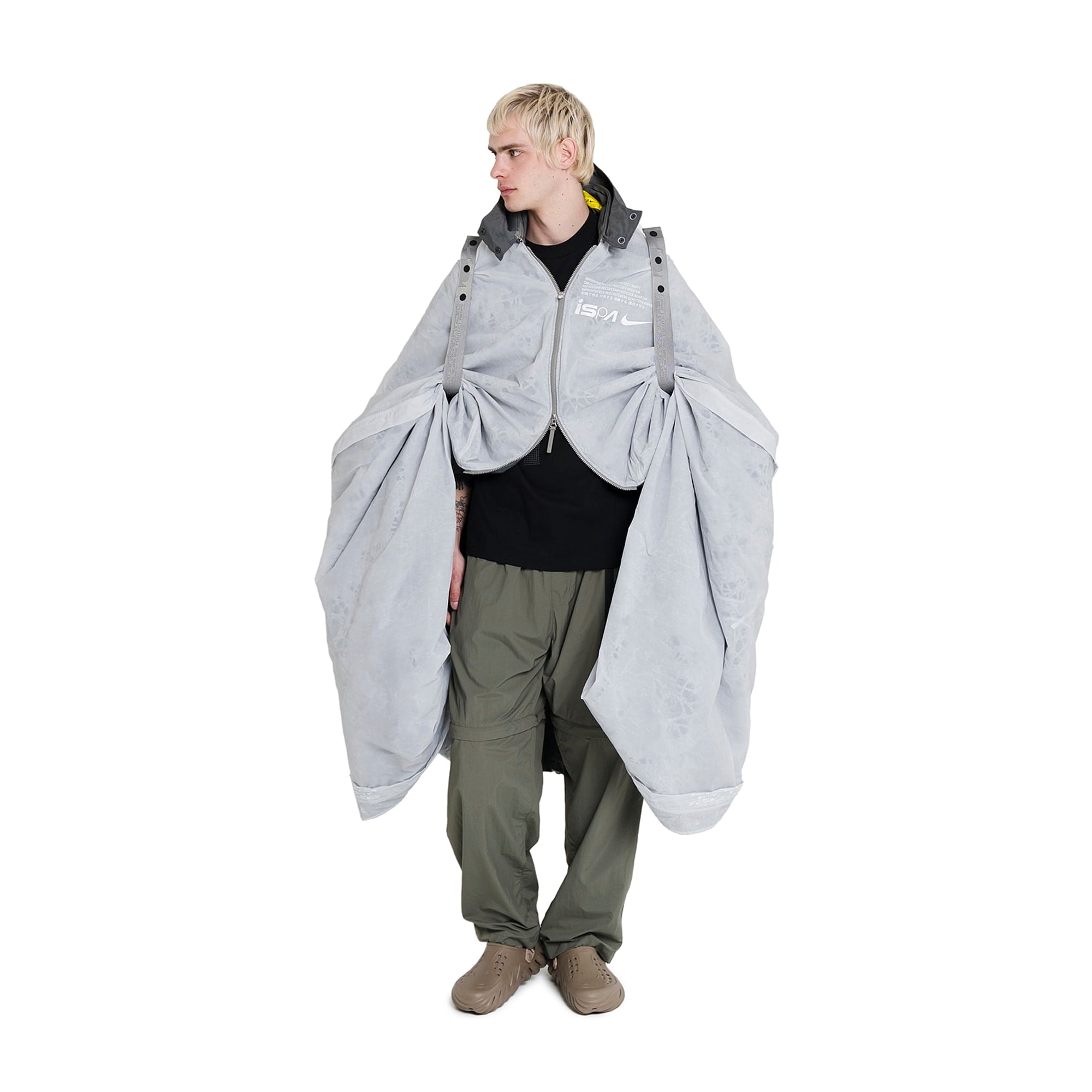 Nike NRG Ispa Metamorph Poncho Photo Dust / Iron Grey / Dark Stucco Jackets FJ7267 025 | Overkill