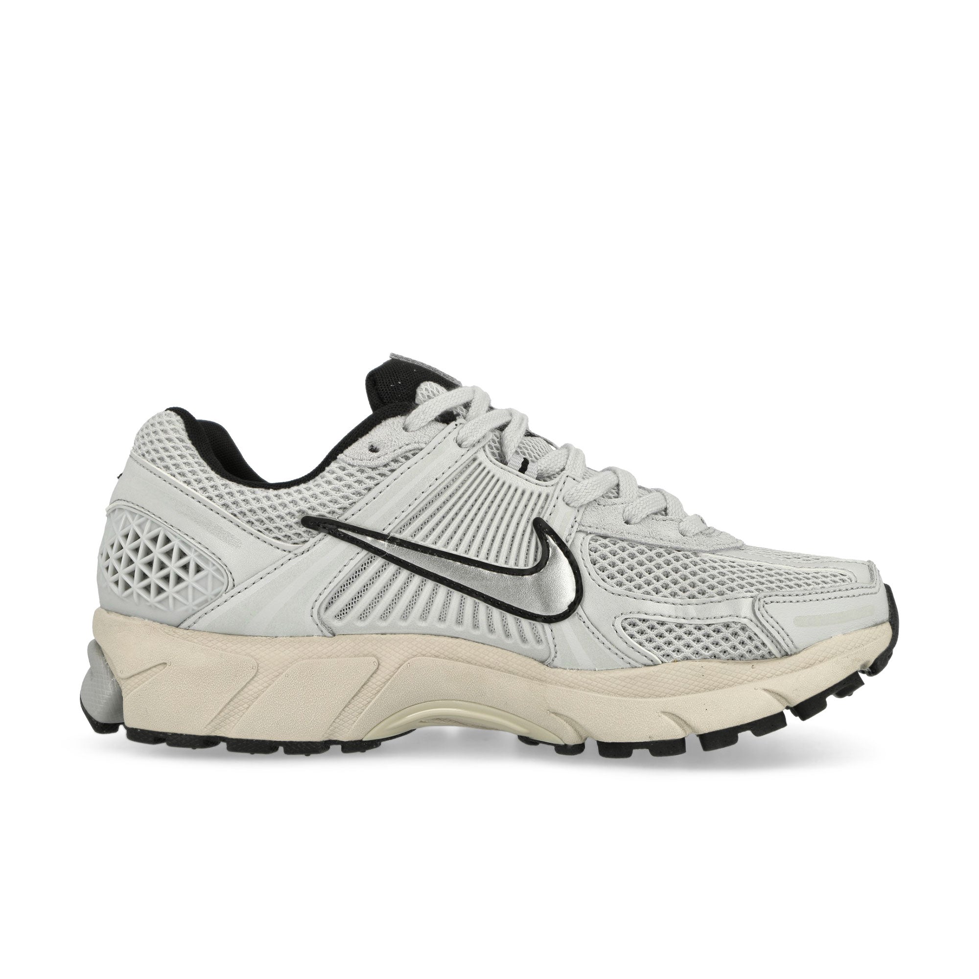 Nike W Zoom Vomero 5 Platinum / Chrome - Light Orewood Brown Low Top Sneakers Silhouette | Overkill