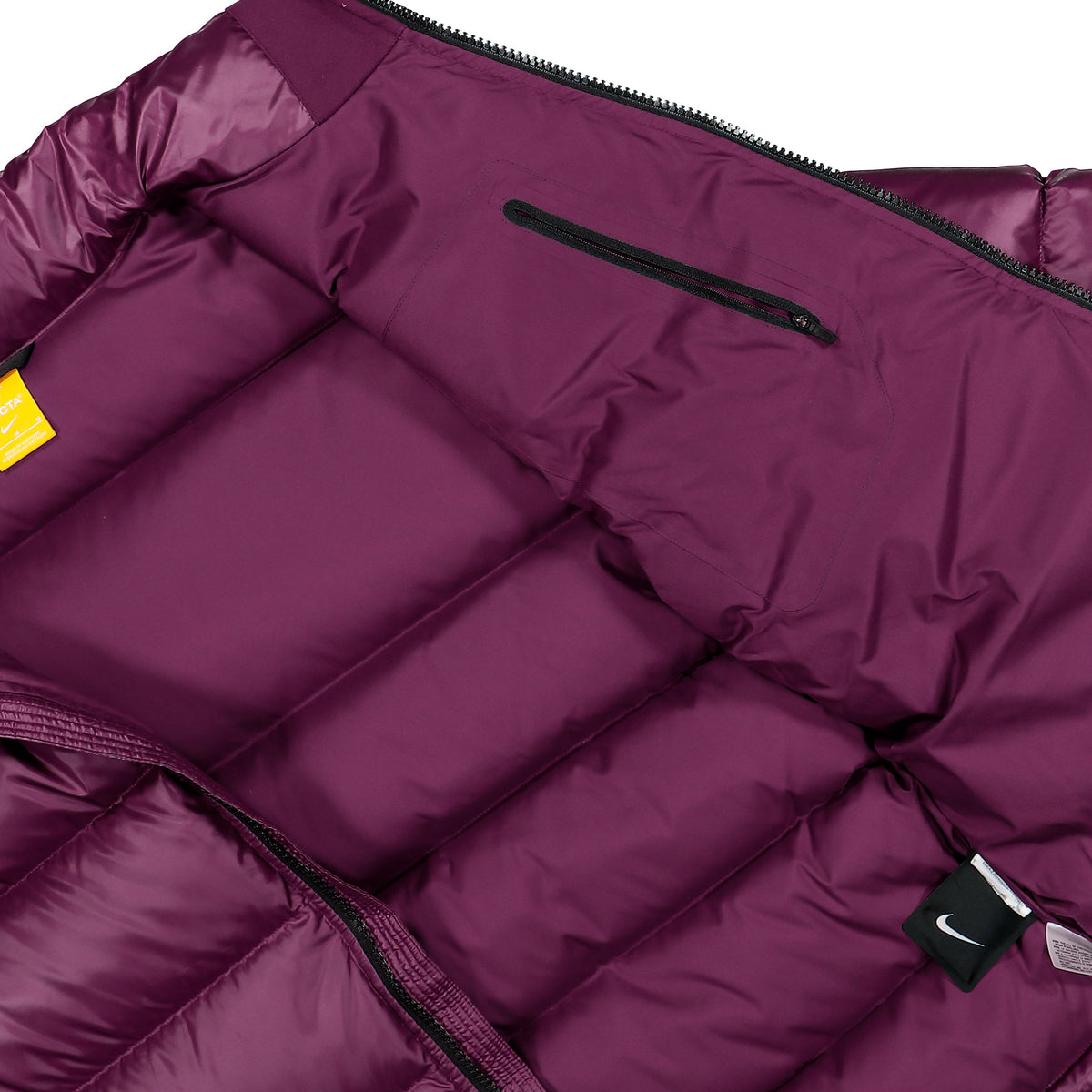 NOCTA x Nike NRG Sunset Puffer Jacket Bordeaux jacket FN8196 610 Detail View 2 | Overkill