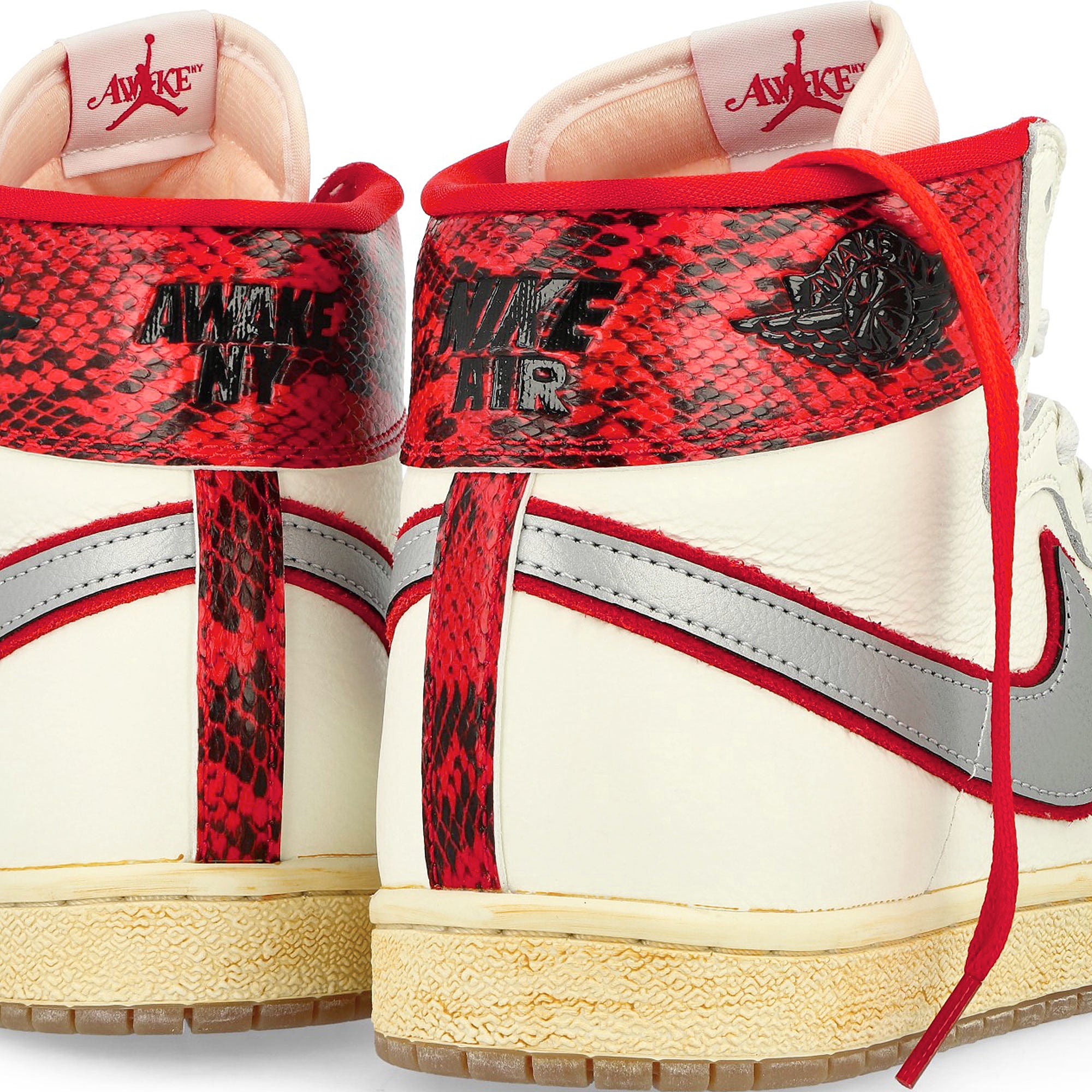 Jordan Air Ship PE SP Sail / Black - University Red – Metallic Platinum High Top Sneakers Detailfoto | Overkill