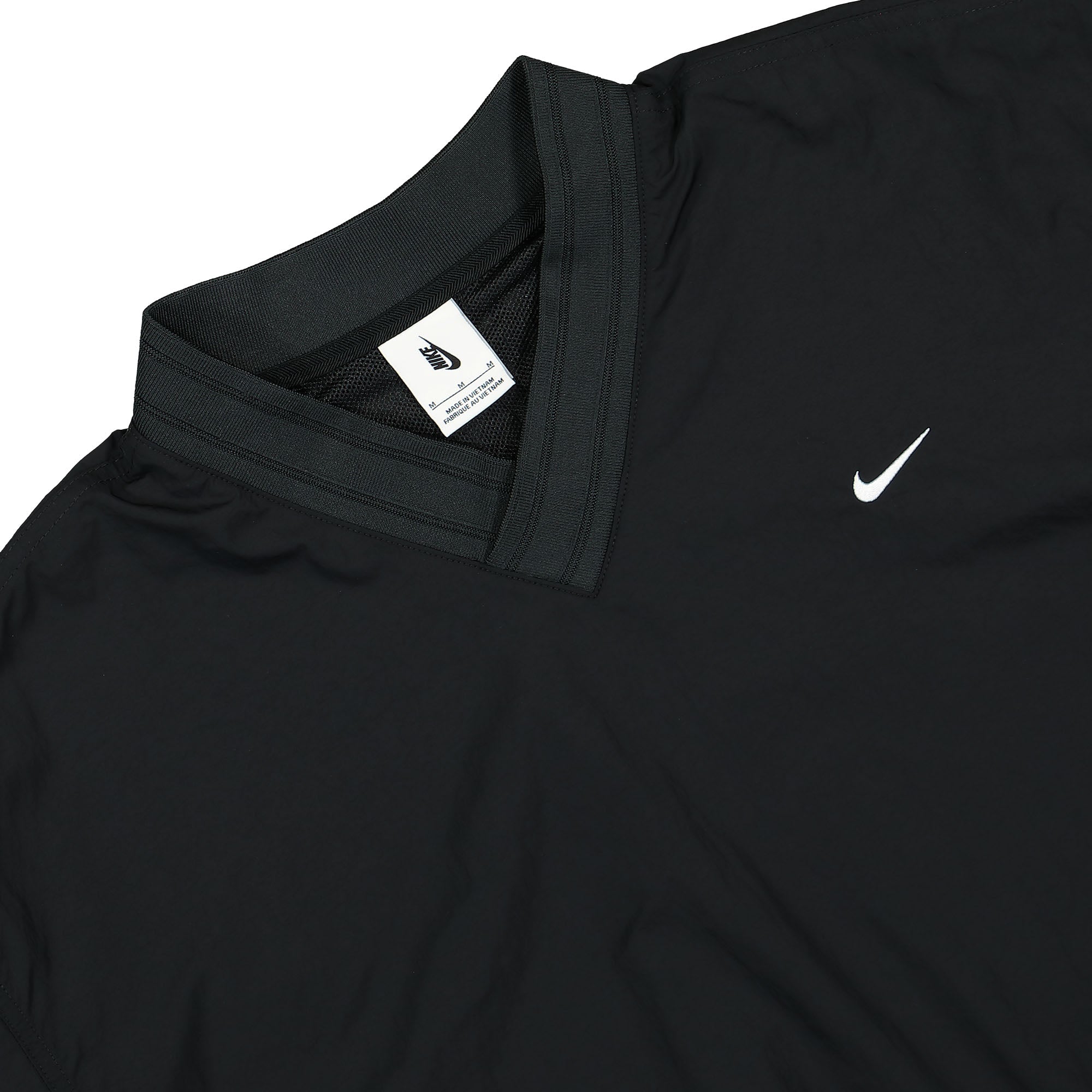 Nike Solo Swoosh Windshirt Black / White Longsleeves Close-up | Overkill
