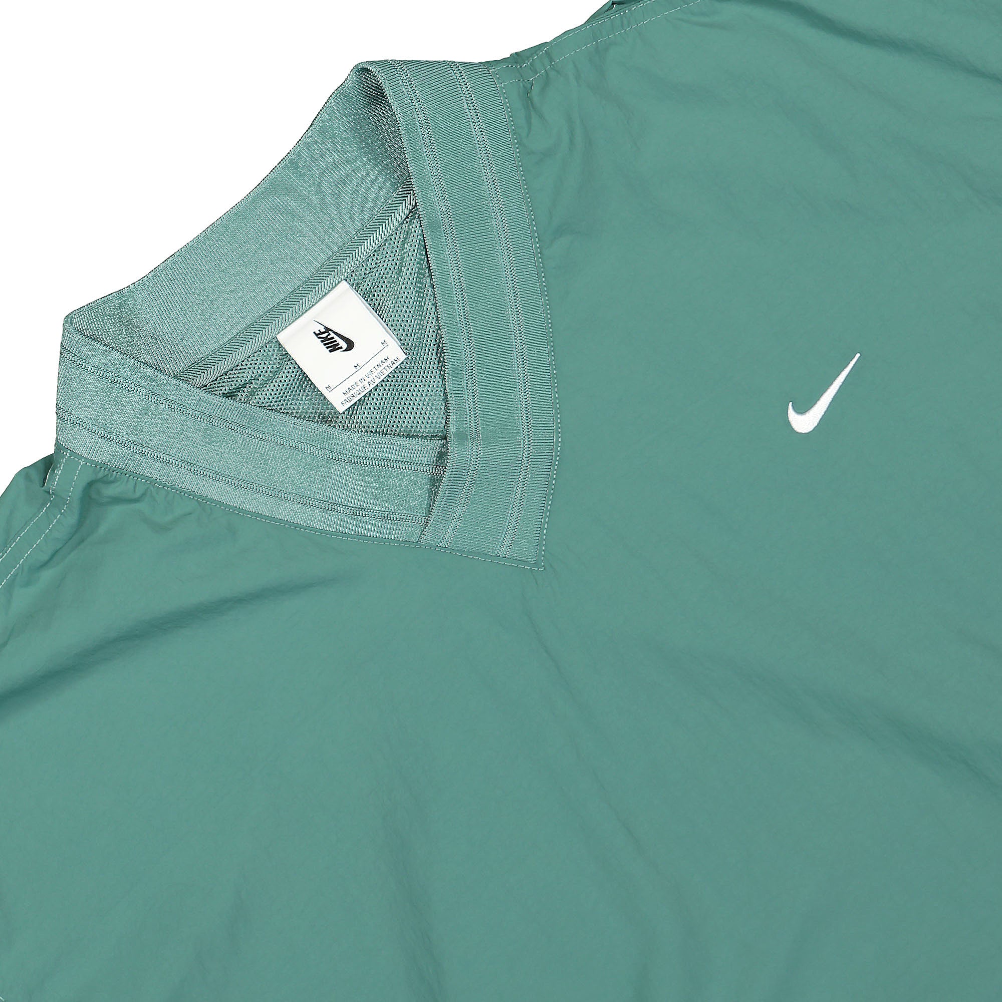 Nike Solo Swoosh Windshirt Bicoastal / White Sweatshirts Close-up | Overkill