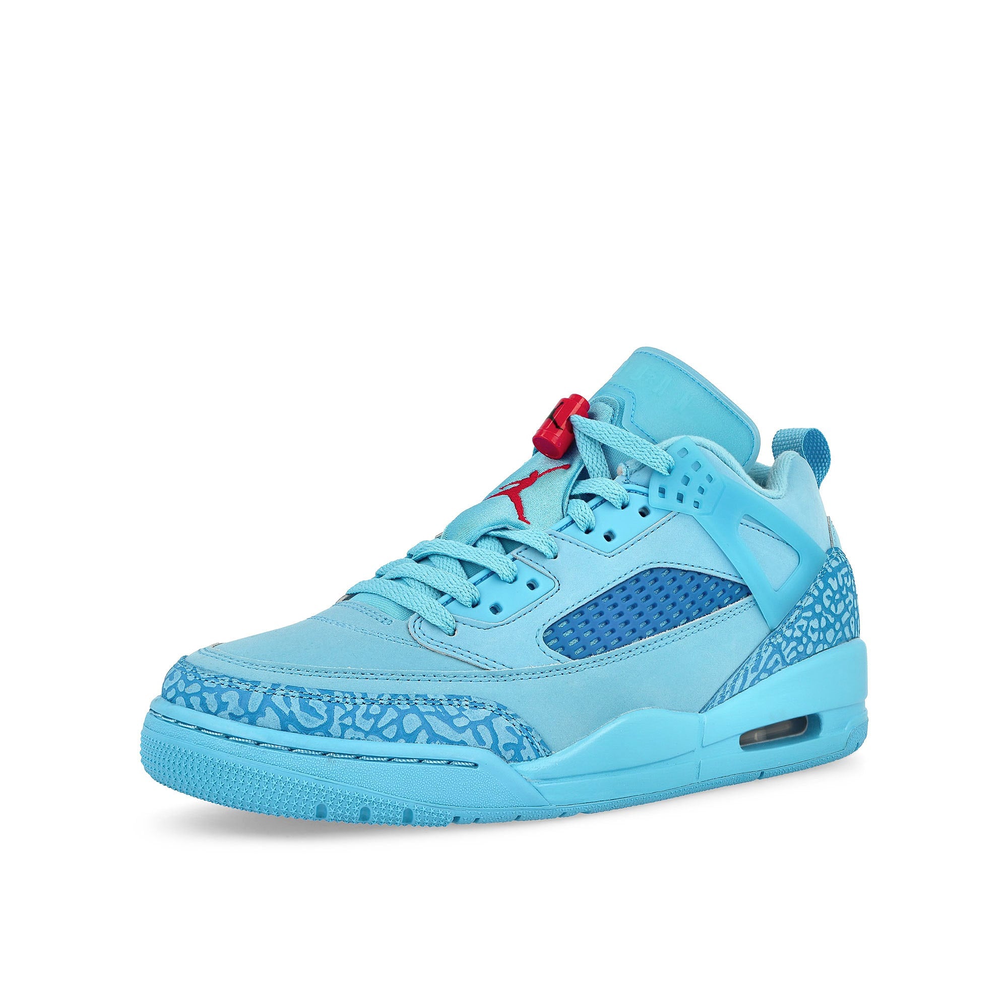 Jordan Spizike Low Football Blue / Fountain Blue Low Top Sneakers Close Up | Overkill