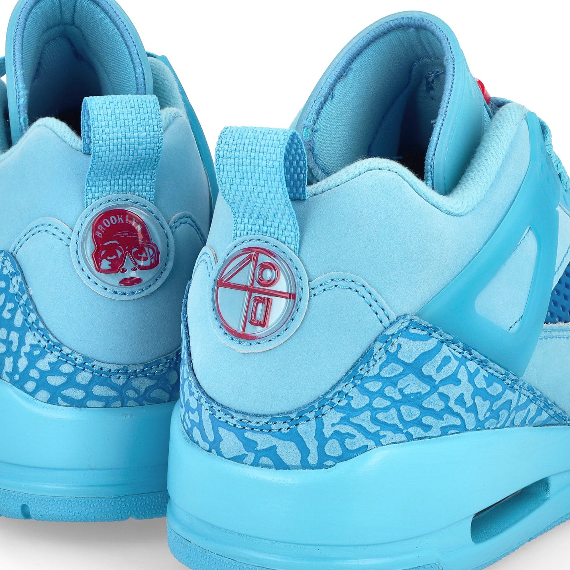 Jordan Spizike Low Football Blue / Fountain Blue Low Top Sneakers Detailfoto | Overkill