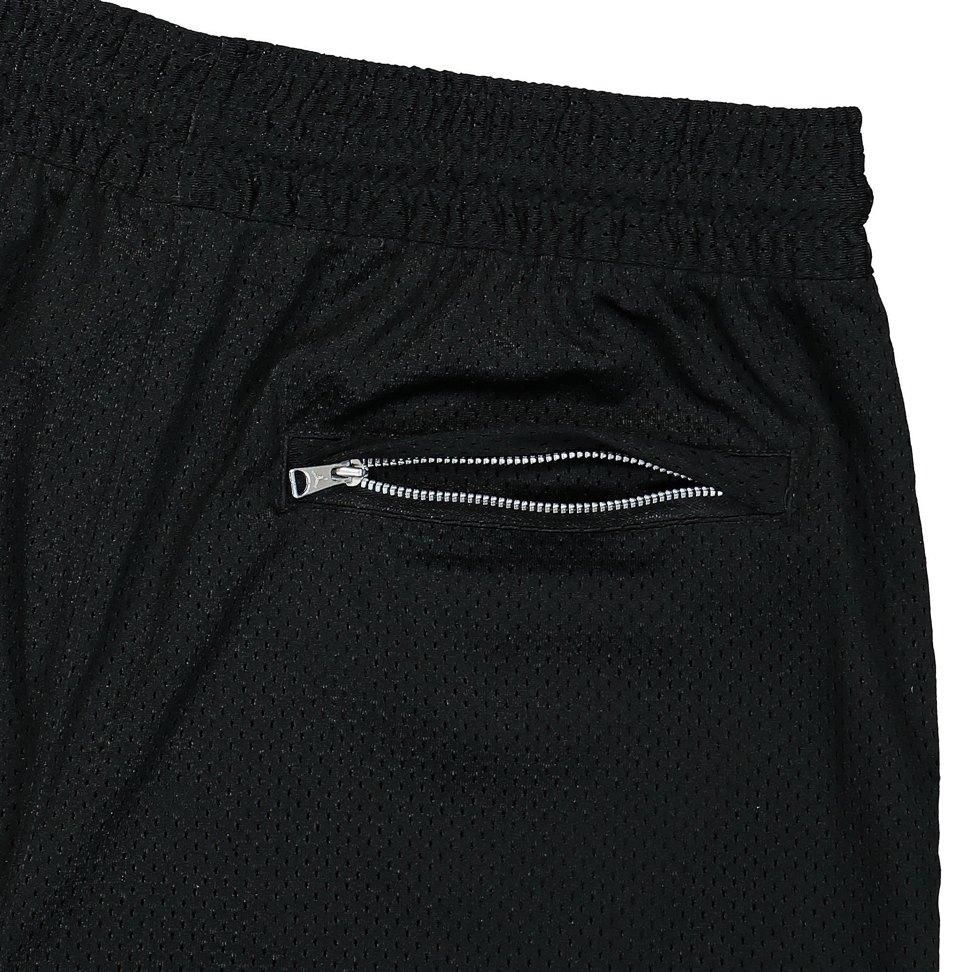Jordan Diamond Short Black / University Red Shorts Detail view 1 | Overkill