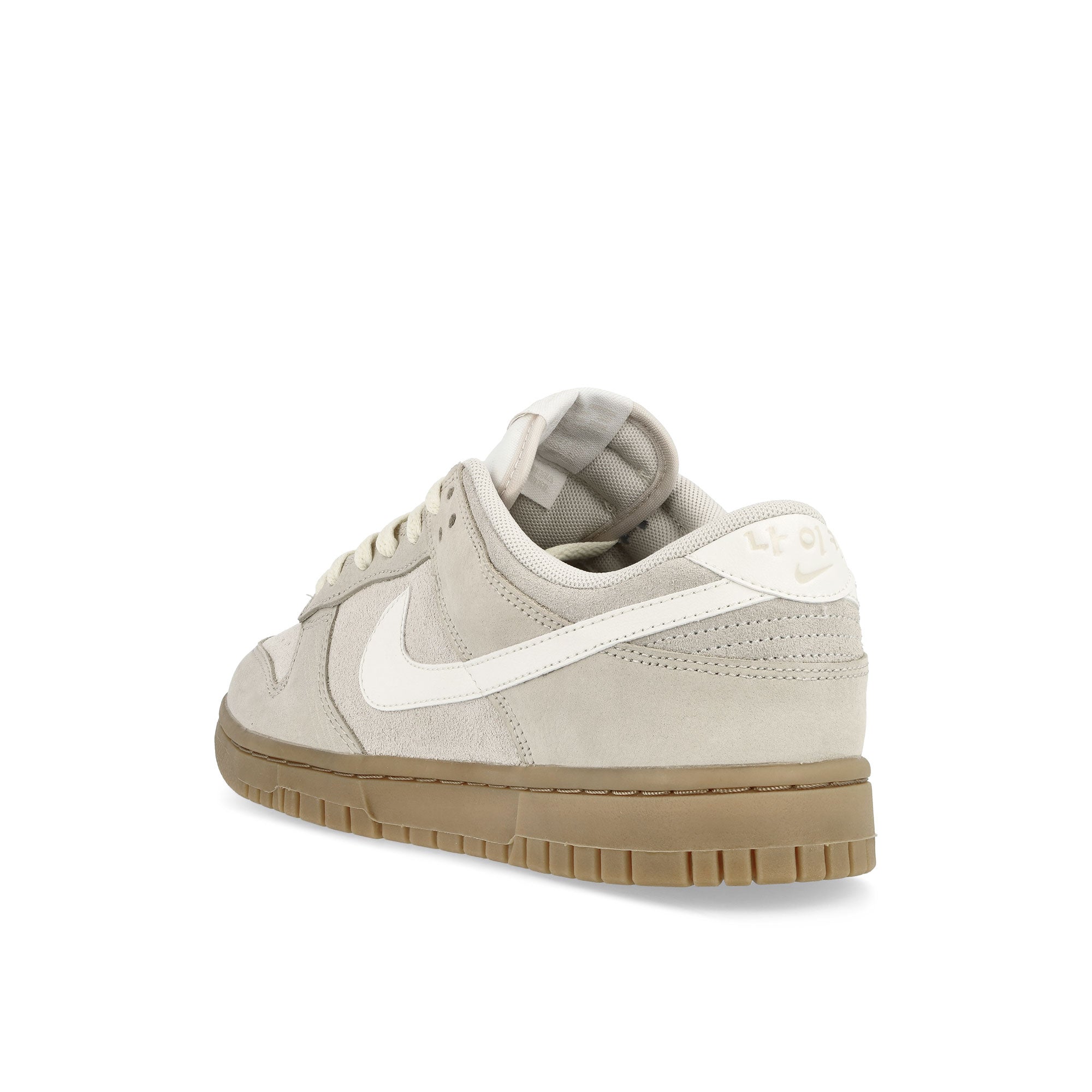 Nike W Dunk Low SE Light Orewood Brown / Sail - Gum Light Brown Low Top Sneakers Material | Overkill