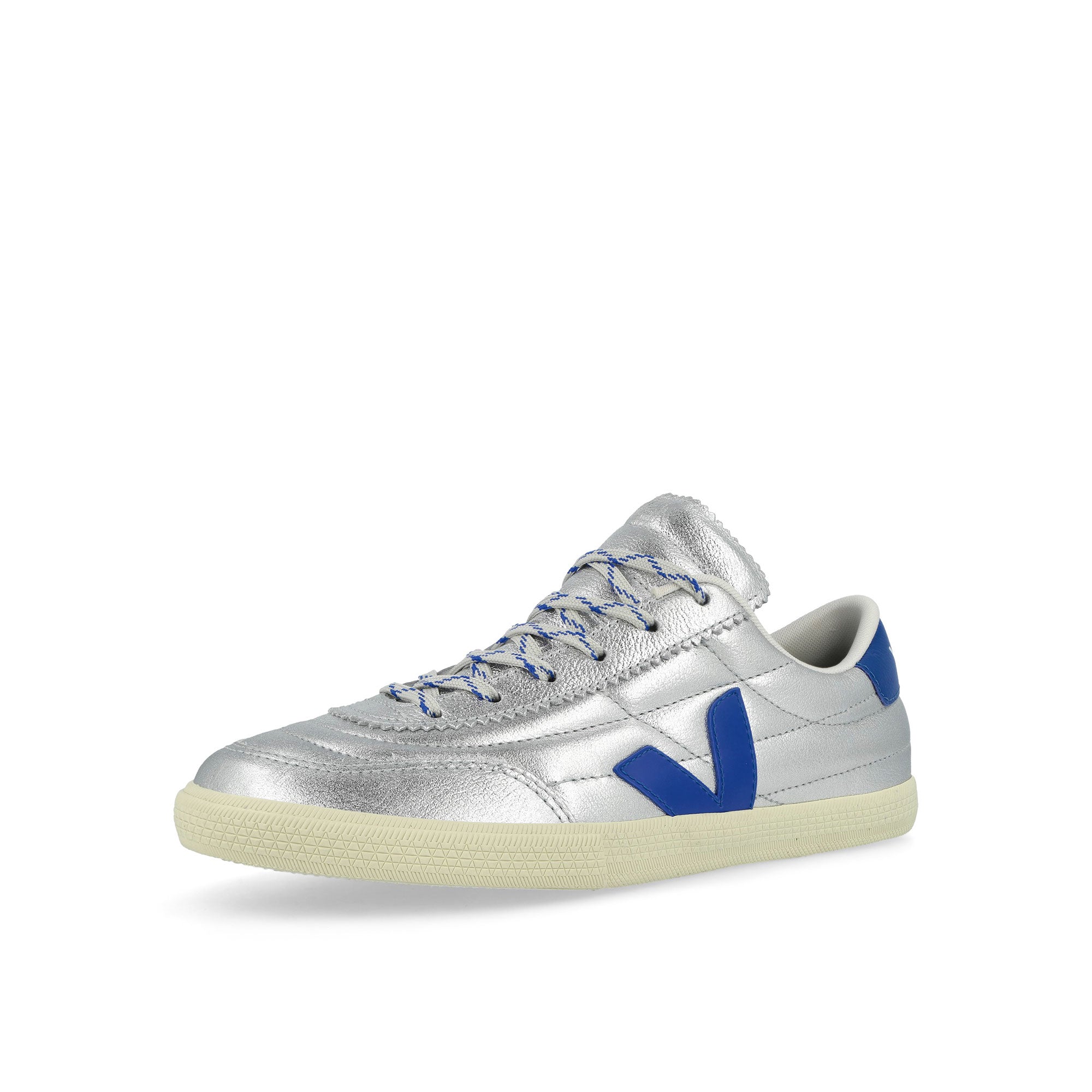 Veja Panenka O.T. Leather Silver Paros Low Top Sneakers FU2021379A Close-up | Overkill