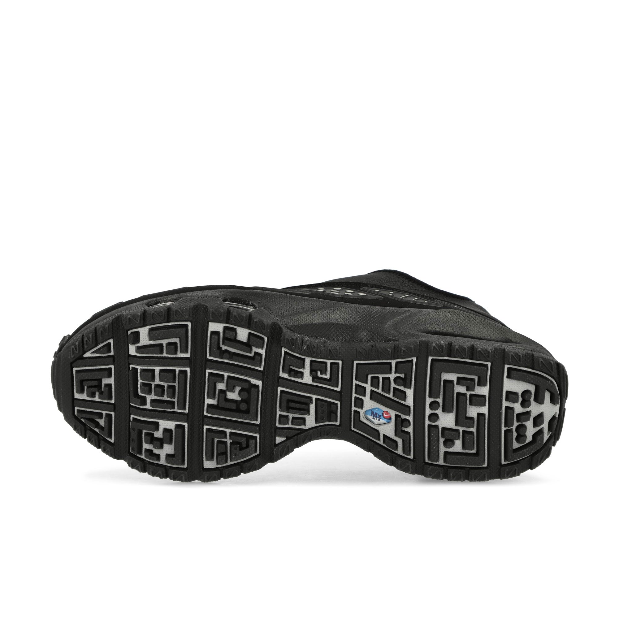 Nike W Air Max SNDR Black / Silver Low Top Sneakers Detail View 2 | Overkill