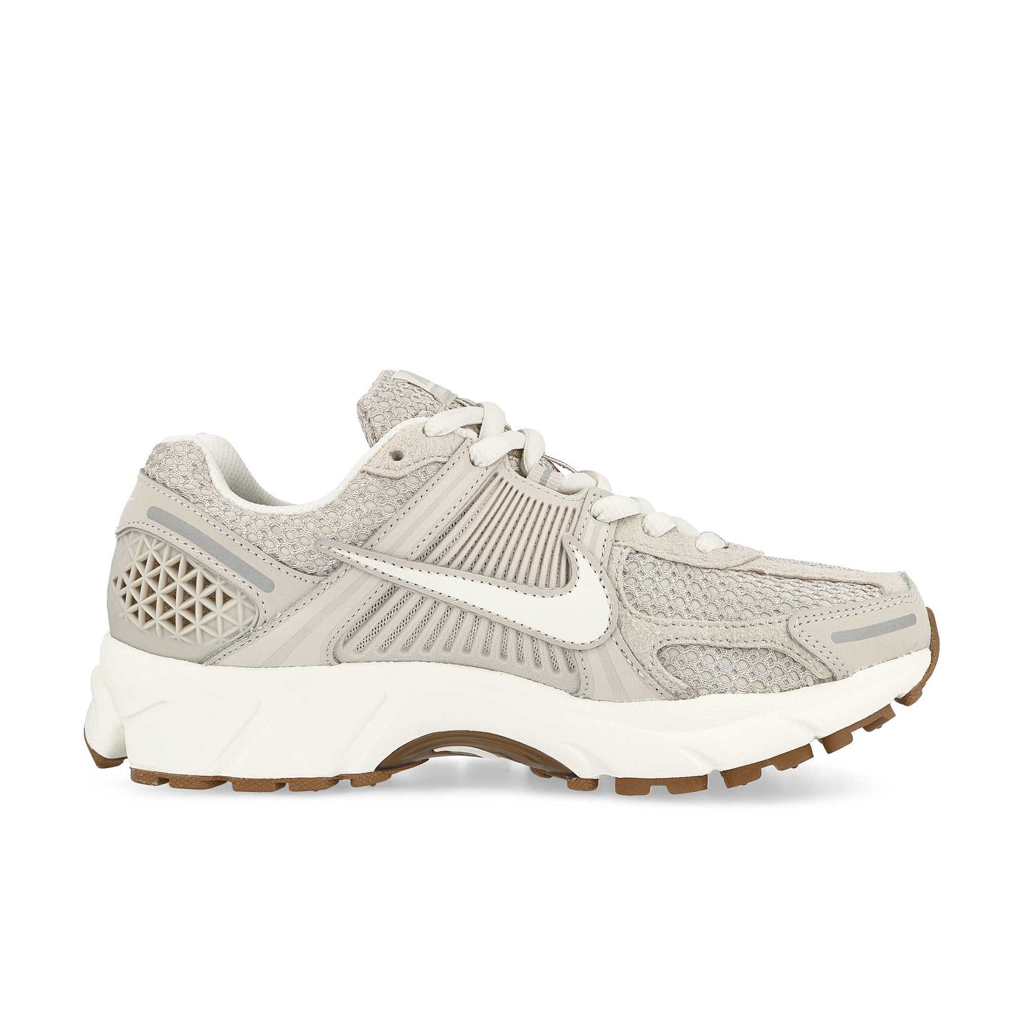 Nike W Zoom Vomero 5 Light Orewood Brown / Sail - Metallic Silver Low Top Sneakers Silhouette | Overkill