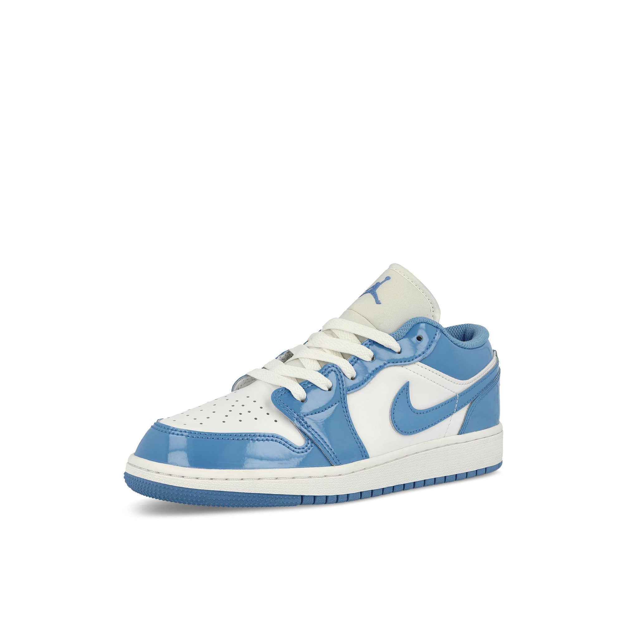 Jordan Air Jordan 1 Low SE GS White / Legend Blue Low Top Sneakers Close Up | Overkill