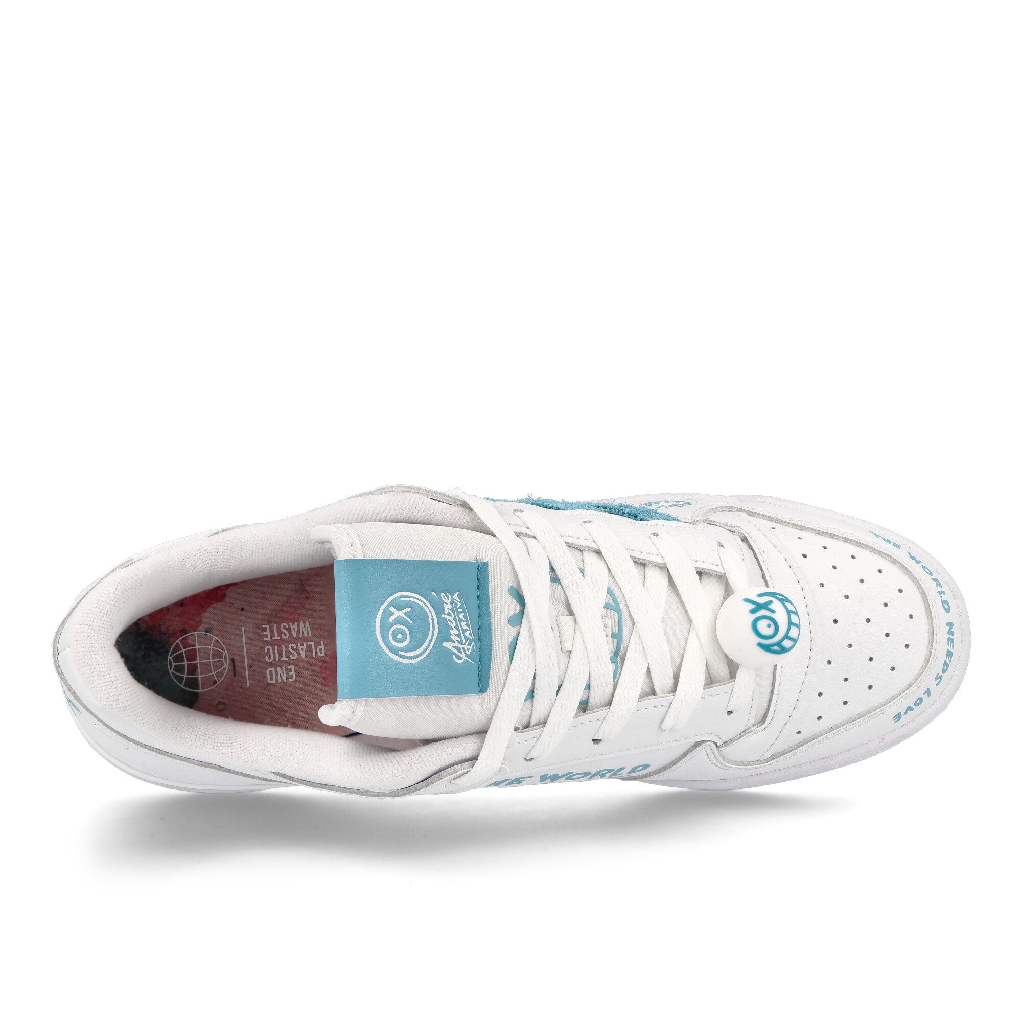 adidas Andre Saraiva x adidas Forum Low Classic Footwear White / Footwear White / Footwear White Low Top Sneakers Detailfoto | Overkill