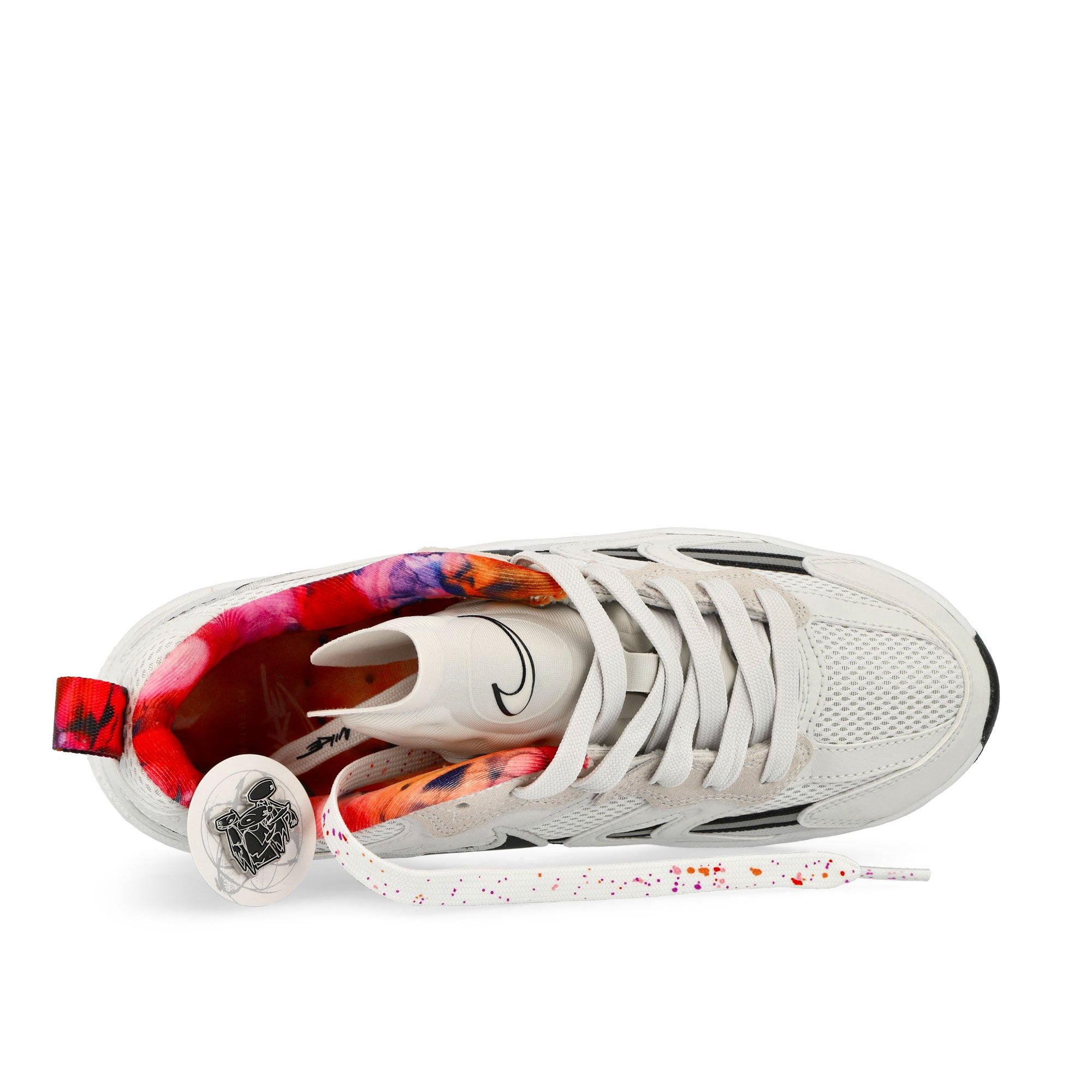 Nike Wmns JAM Train Electric White / Black - Photon Dust - Platinum Tint Low Top Sneakers Detailfoto | Overkill
