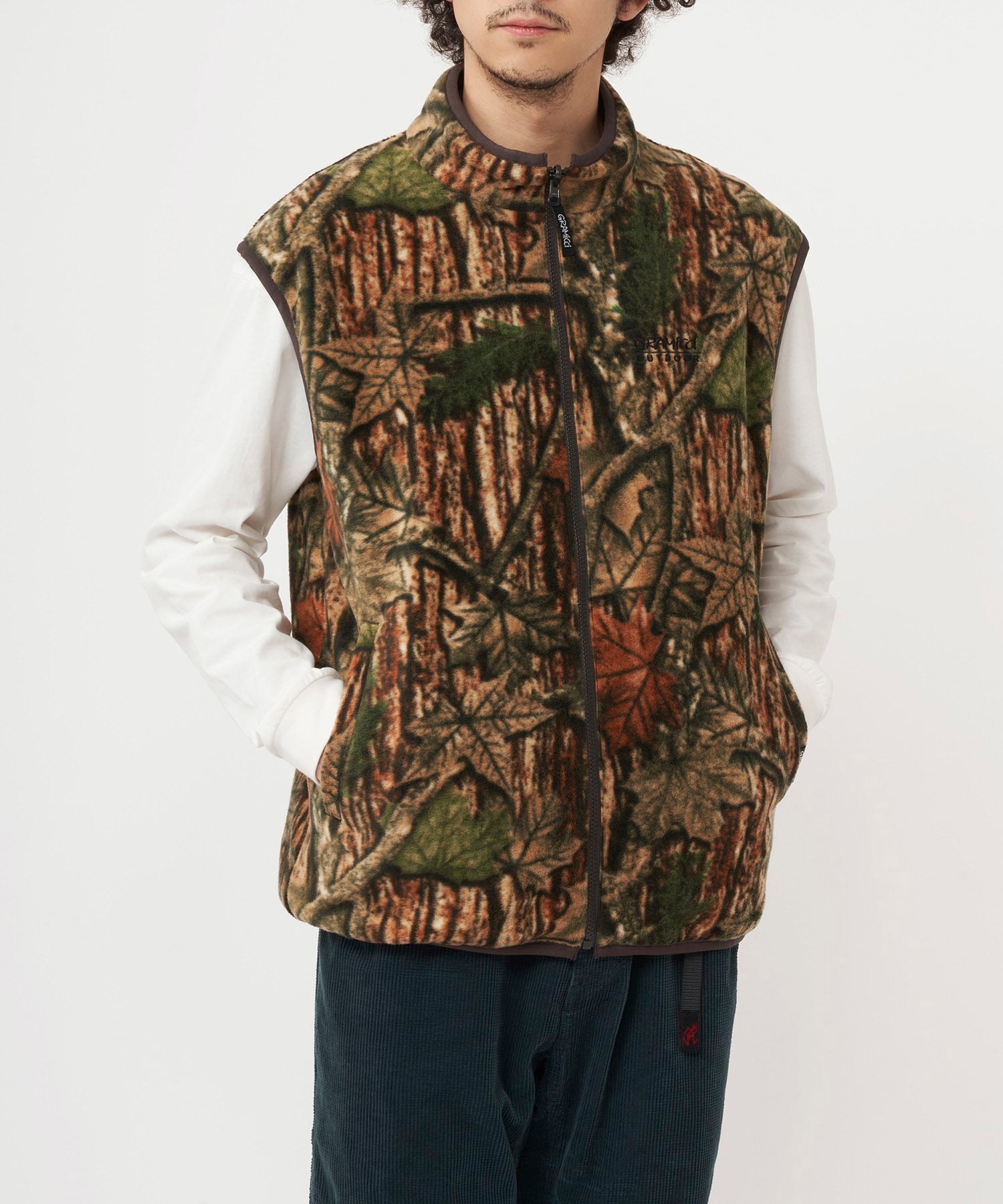 Gramicci Reversible Fleece Vest Leaf Camo Vests Detail view 2 | Overkill