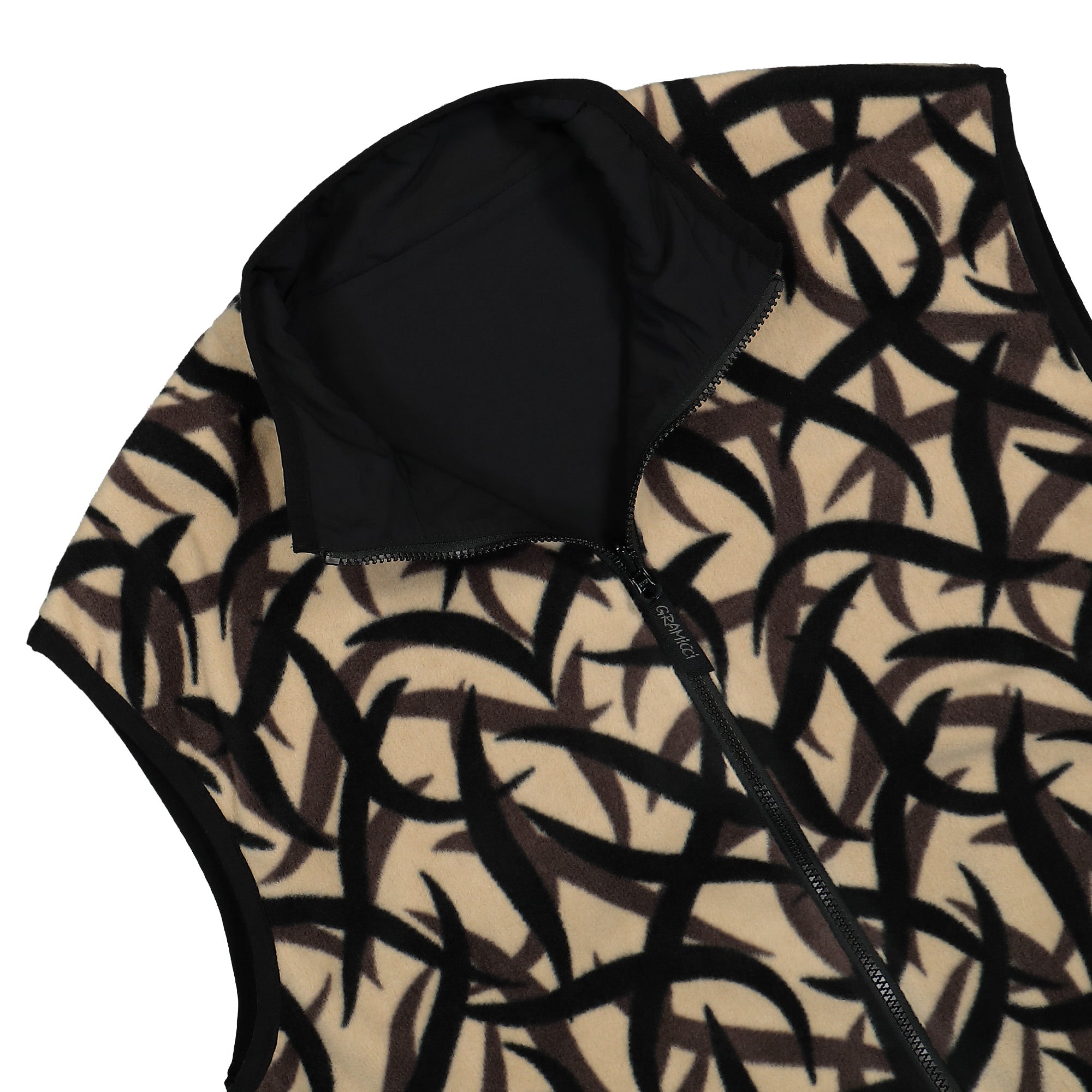 Gramicci Reversible Fleece Vest Tribal Terra Vests Detail view 1 | Overkill