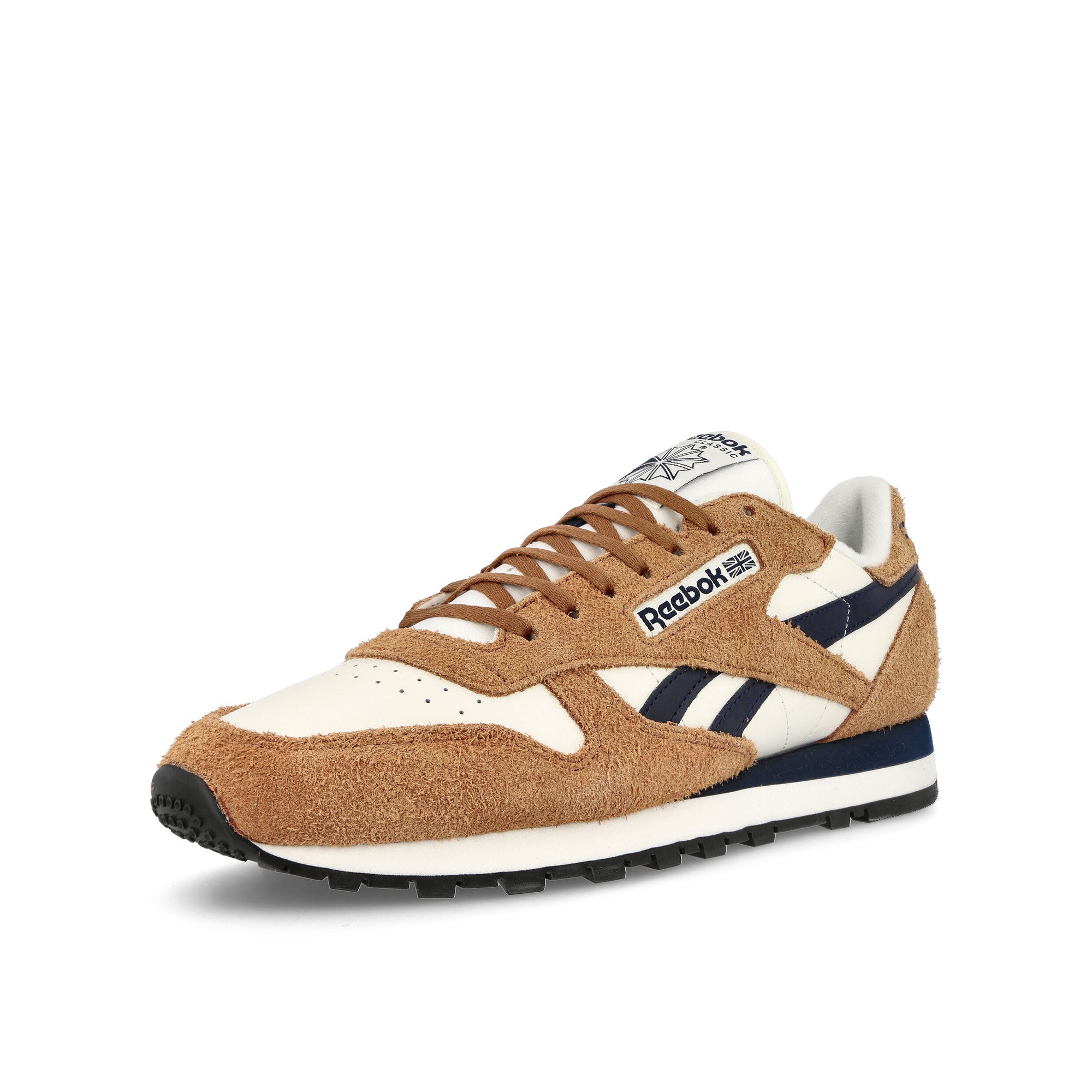 Reebok classic leather Chalk / Wildbrw / Vecnav Low Top Sneakers Close Up | Overkill
