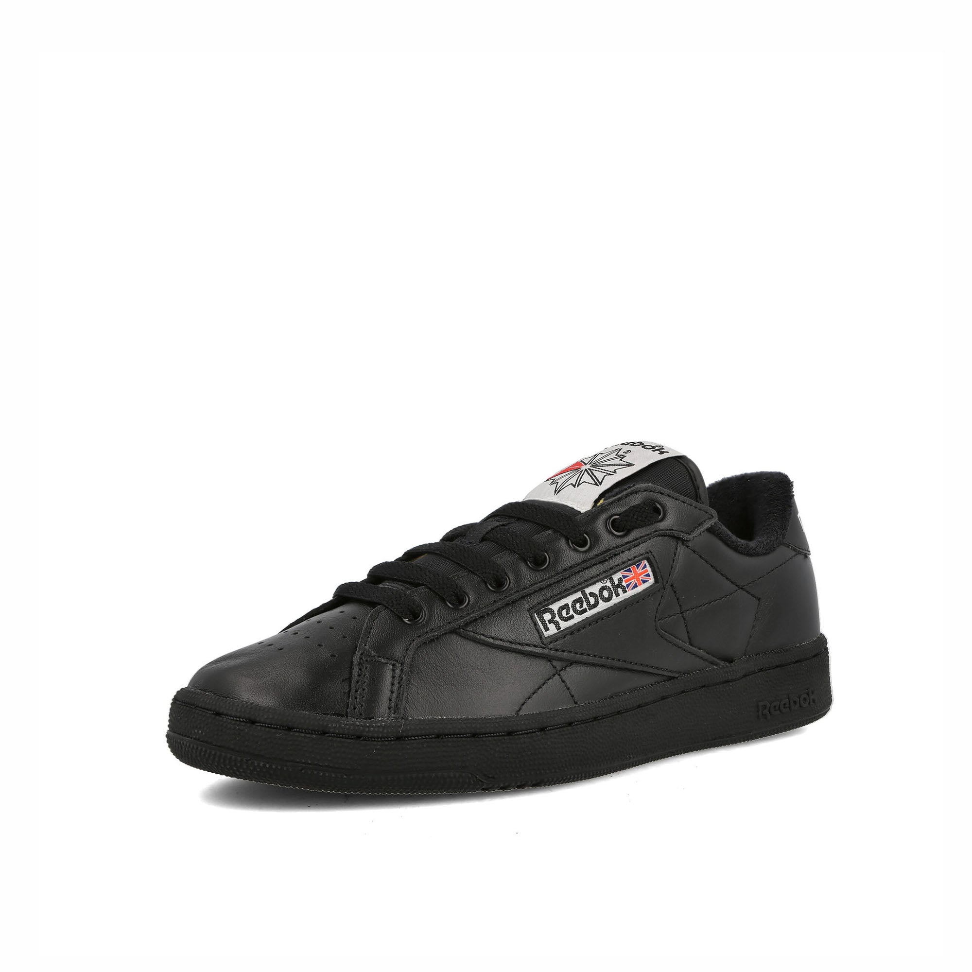 Reebok club c grounds Black / Vecred / Black Sneakers Close Up | Overkill