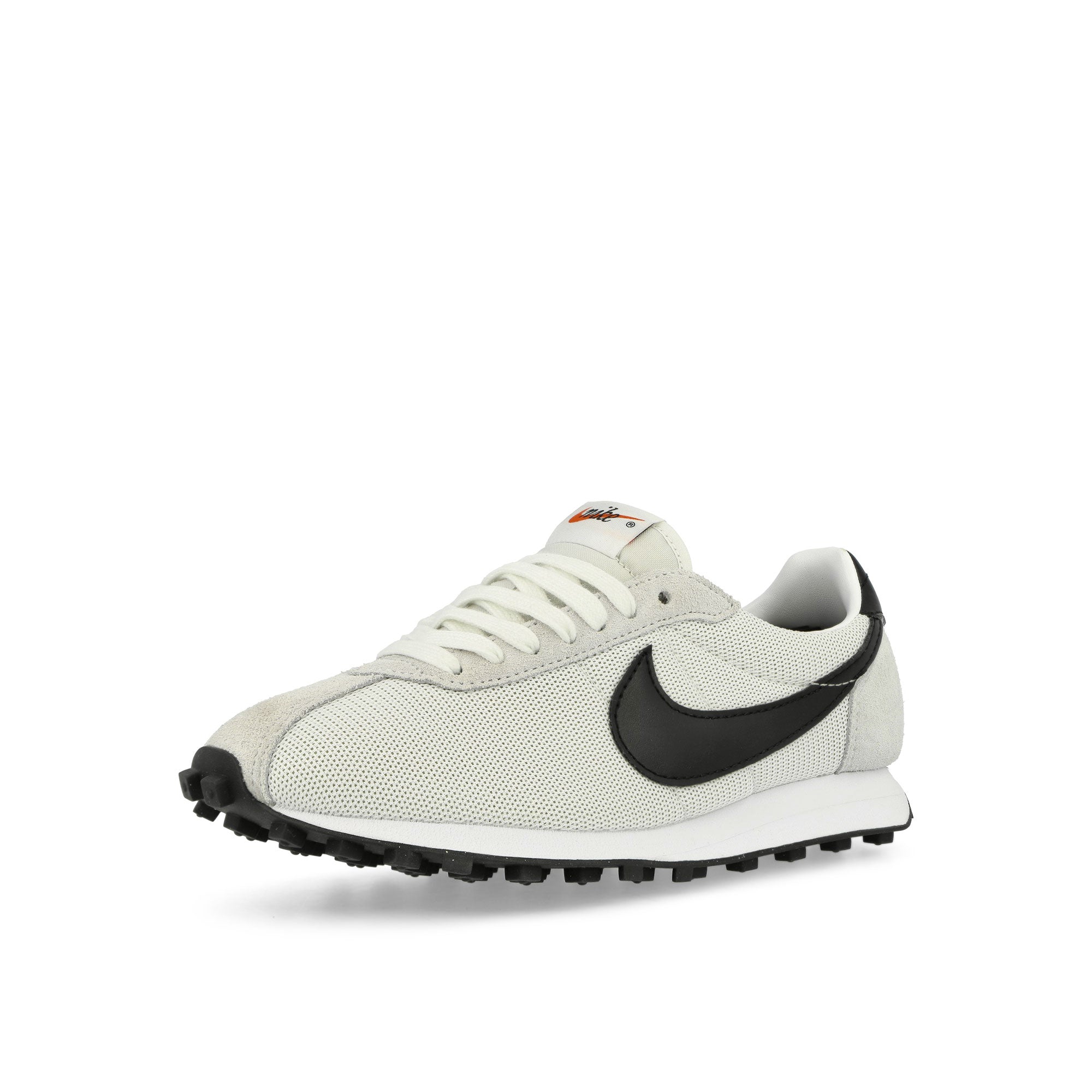 Nike W LD-1000 Summit White / Black - White Low Top Sneakers Close Up | Overkill