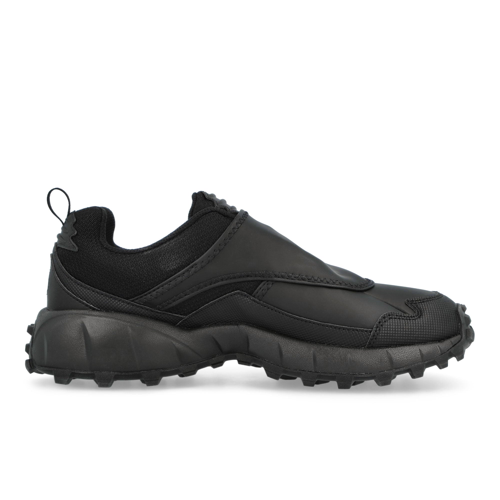 Nike ACG Phassad Black / Black - Black Low Top Sneakers HM7133 002 Silhouette | Overkill