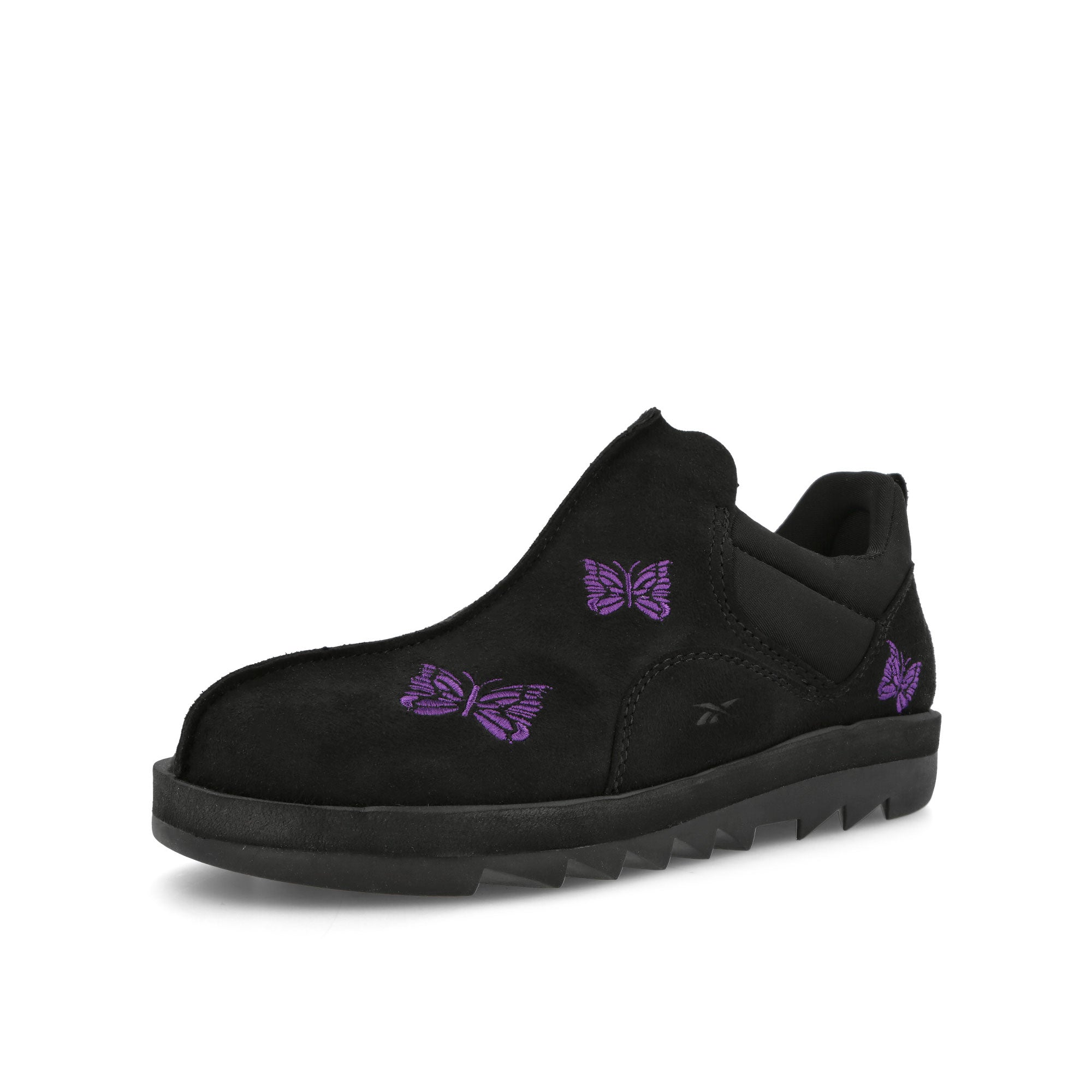 Reebok Beatnik Moc Core Black / Core Black / Extreme Purple Low Top Sneakers Close Up | Overkill