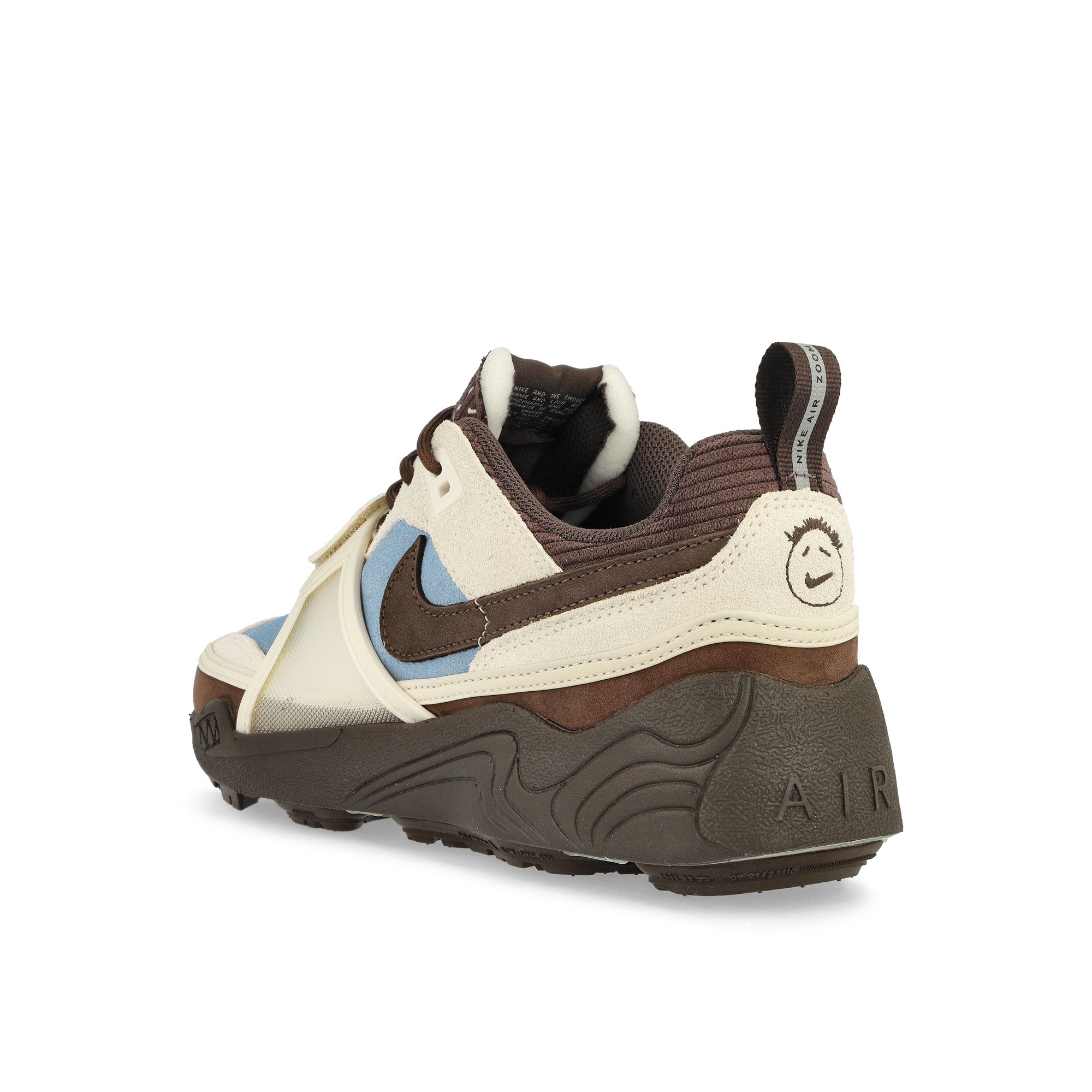 Nike Zoom Field Jaxx Leche Blue / Baroque Brown - Pale Ivory Low Top Sneakers Close Up | Overkill